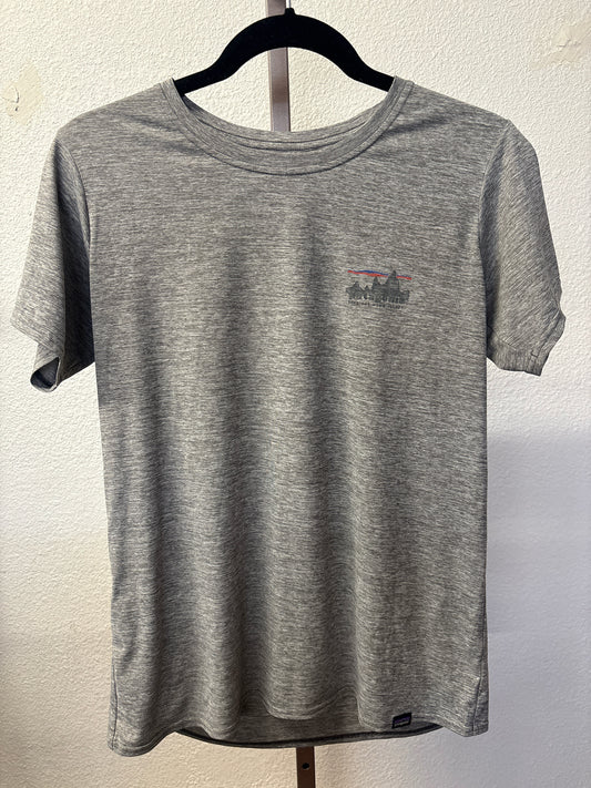 patagonia Size M Tops