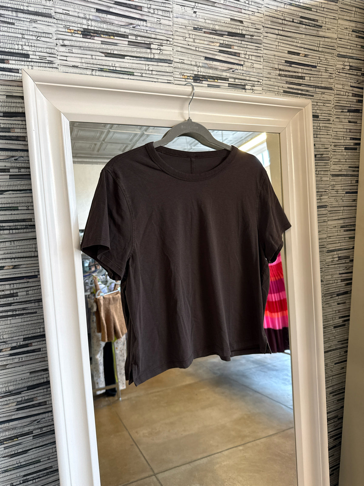 Lululemon Brown Tee