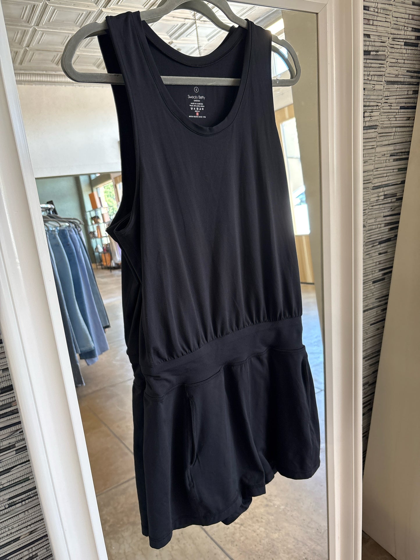 Sweaty Betty Size S Black Romper