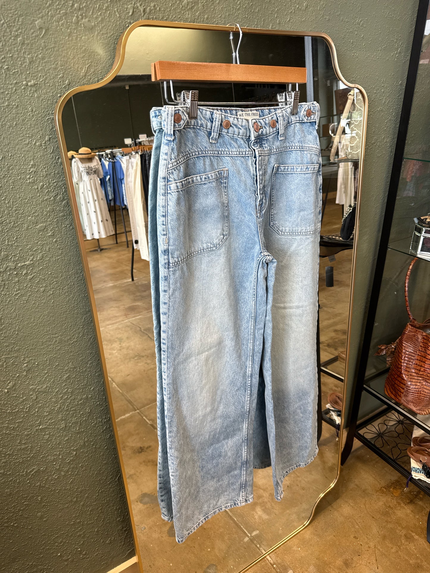 We The Free Size 27 Denim Jeans