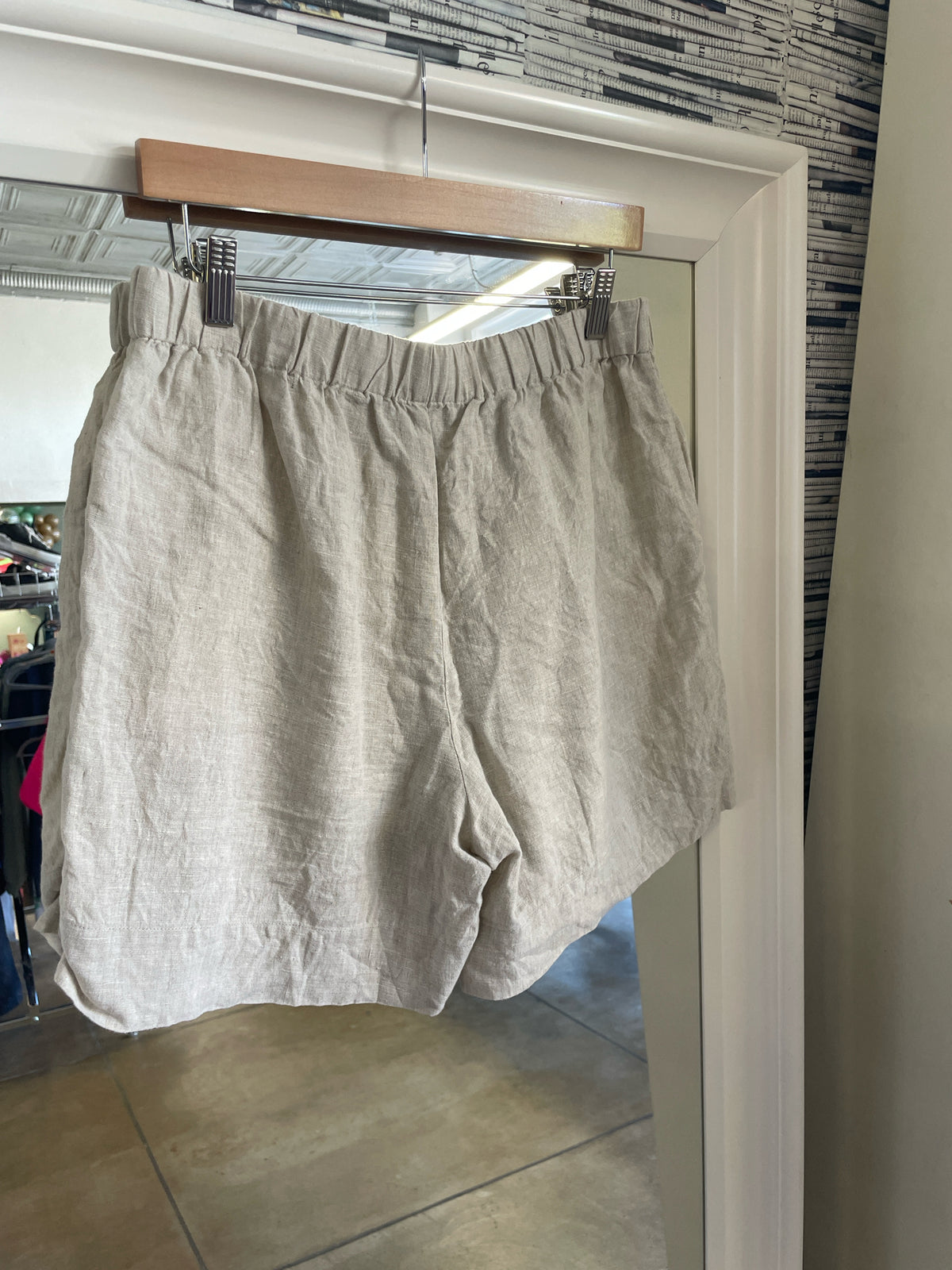 Faherty Size M Beige Shorts
