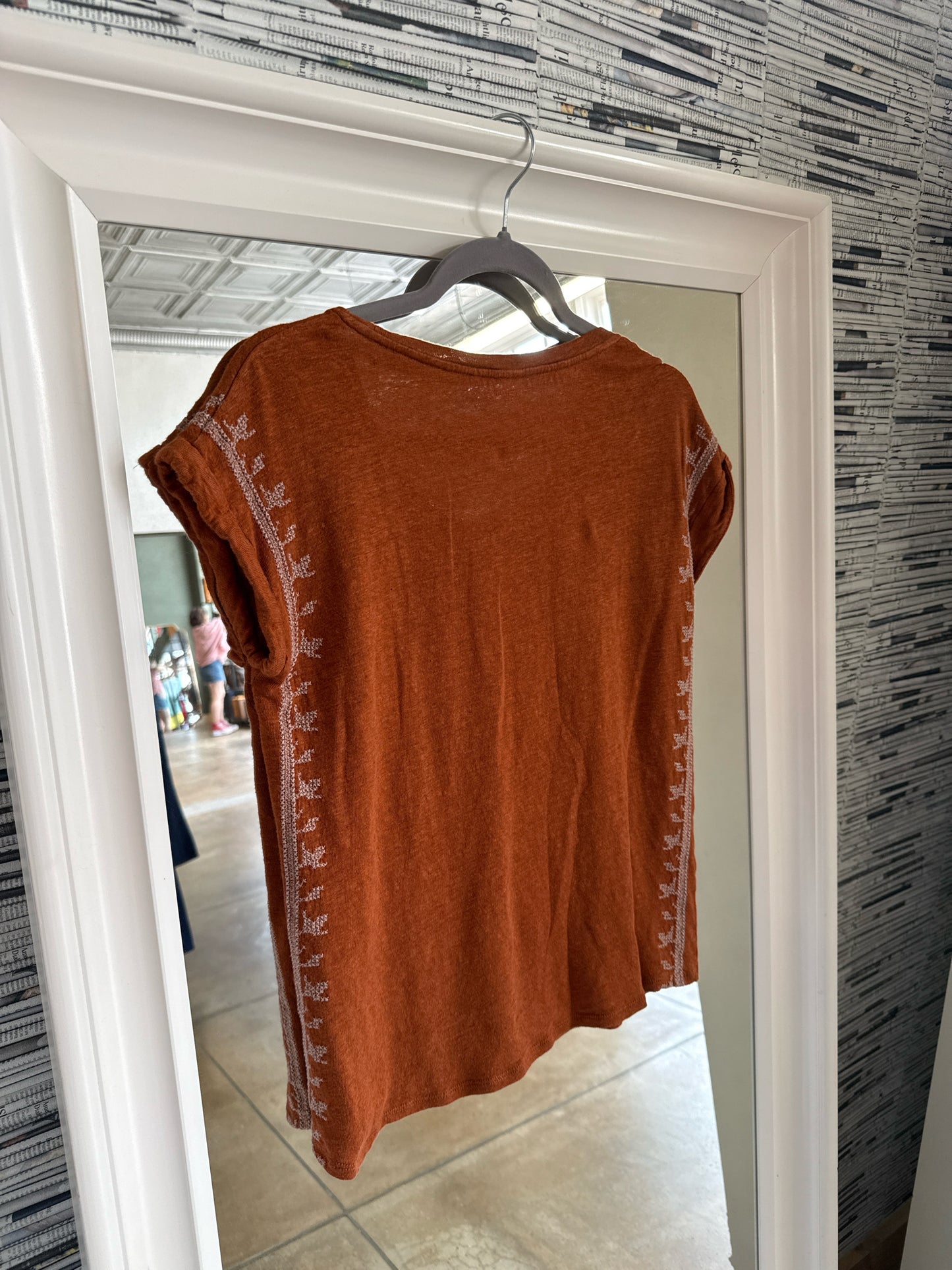 Garnet Hill Size XS Orange Top