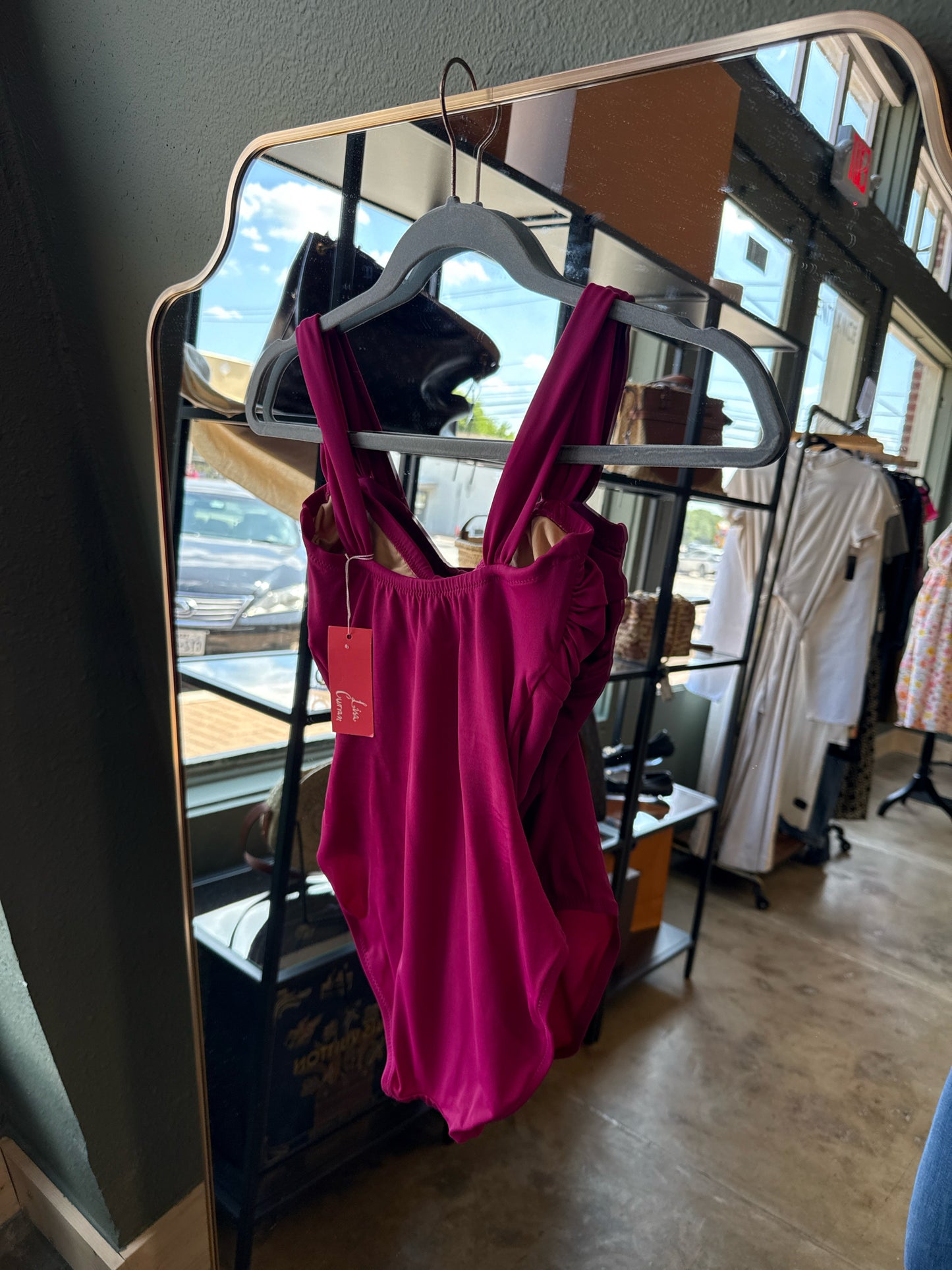 Lisa Curran Size 6 Magenta Swimwear