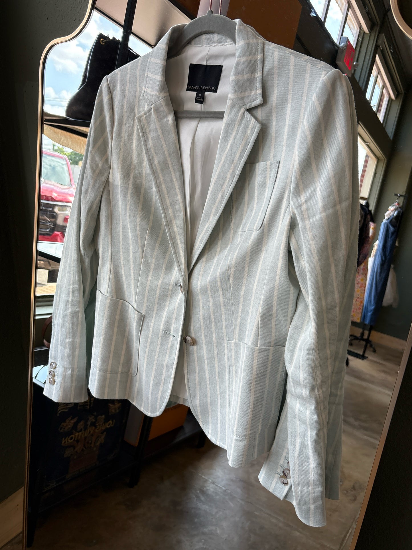 Banana Republic Size 8 Blue/Cream Blazer