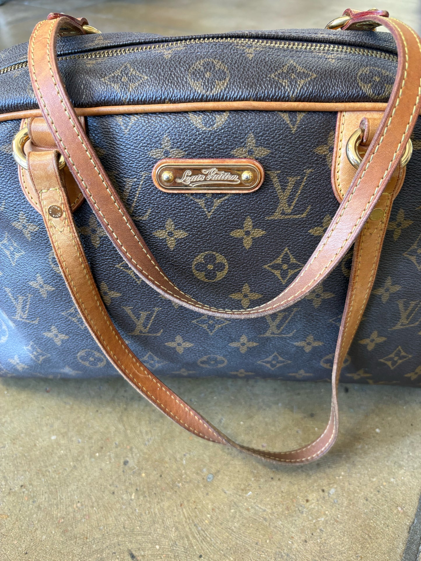 Louis Vuitton Brown Signature Luxury