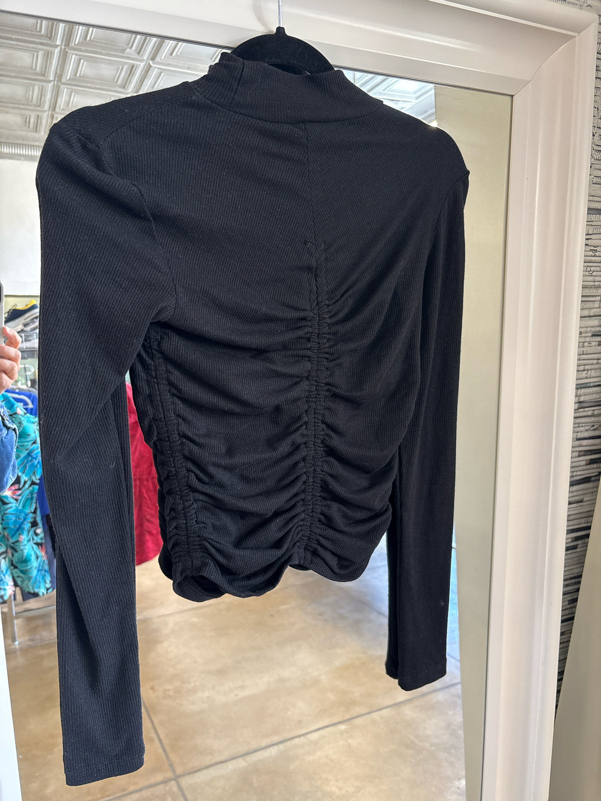 Elodie Size XS Black Top