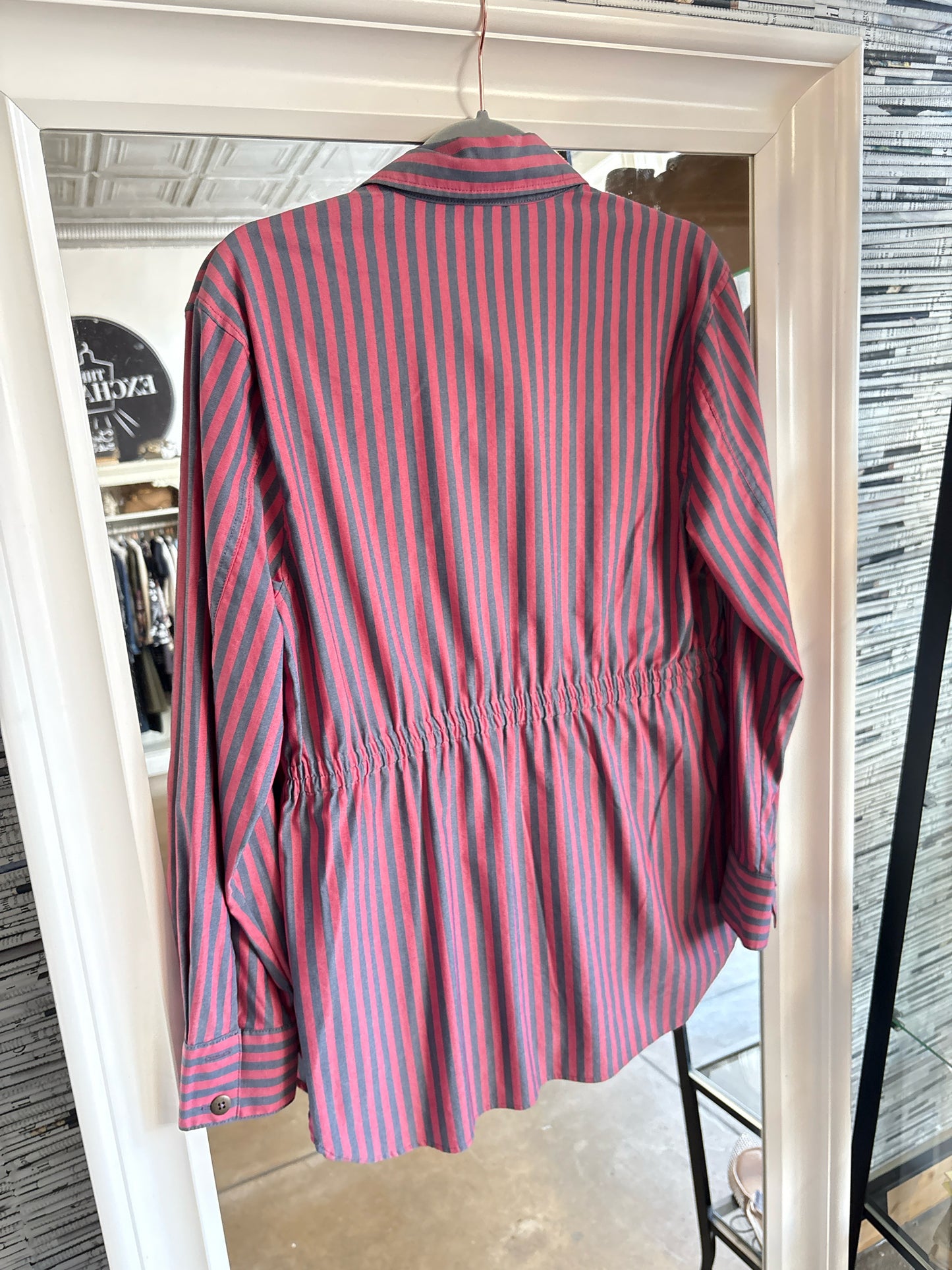 Cabi Size M peach/gray Stripe Top