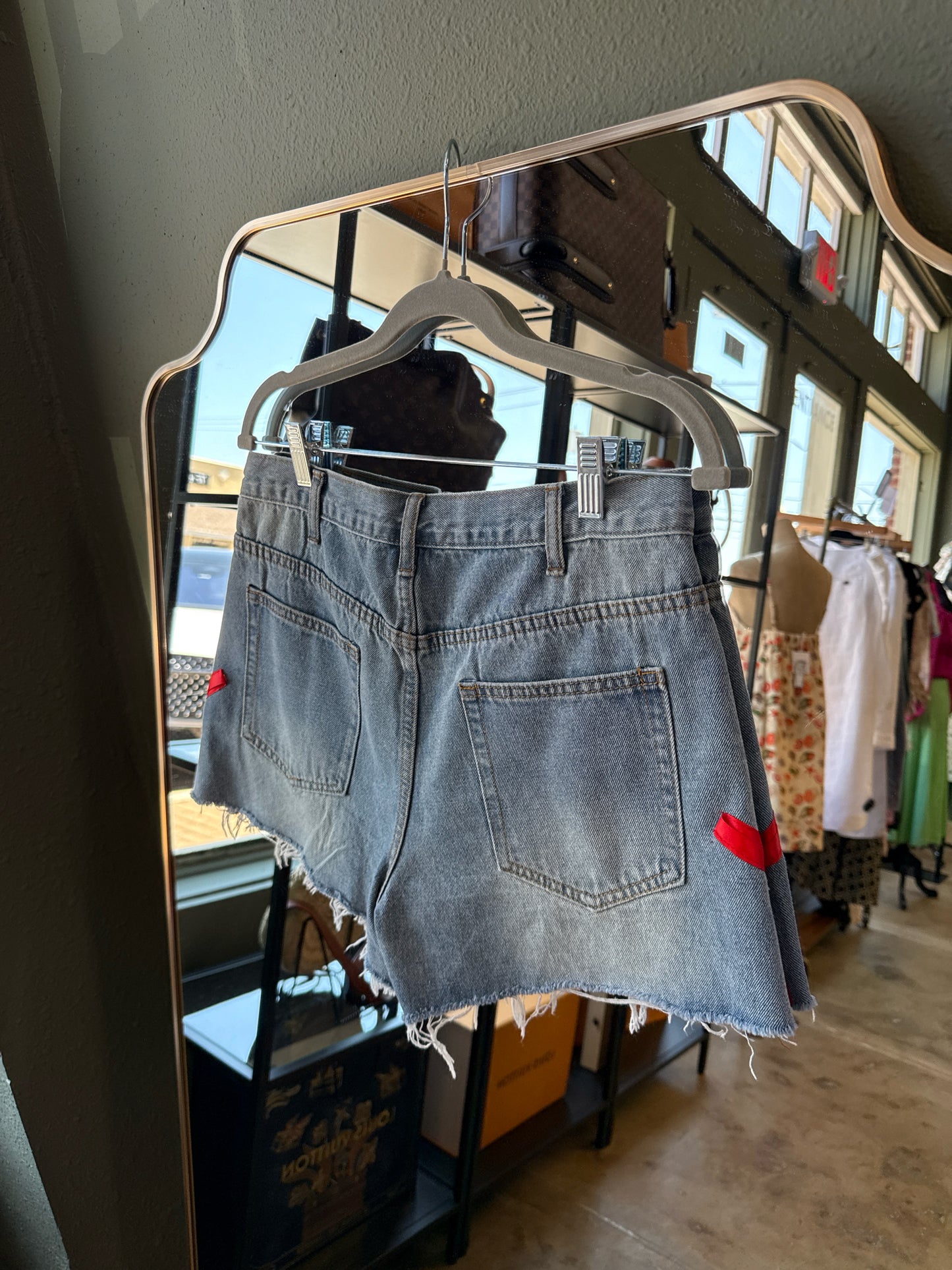 ee:some Size M Denim Shorts