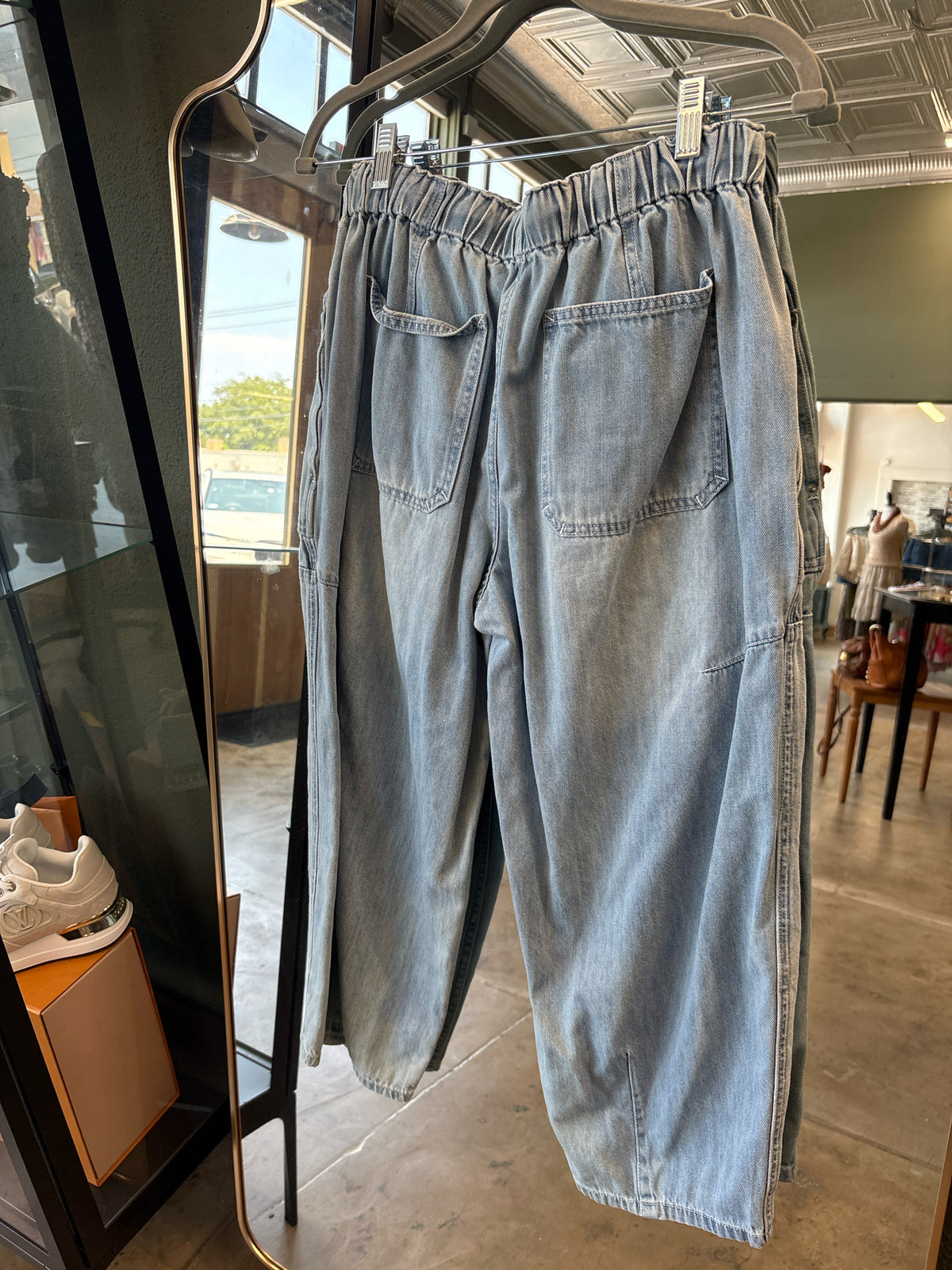 ee:some Size S Light Wash Jeans