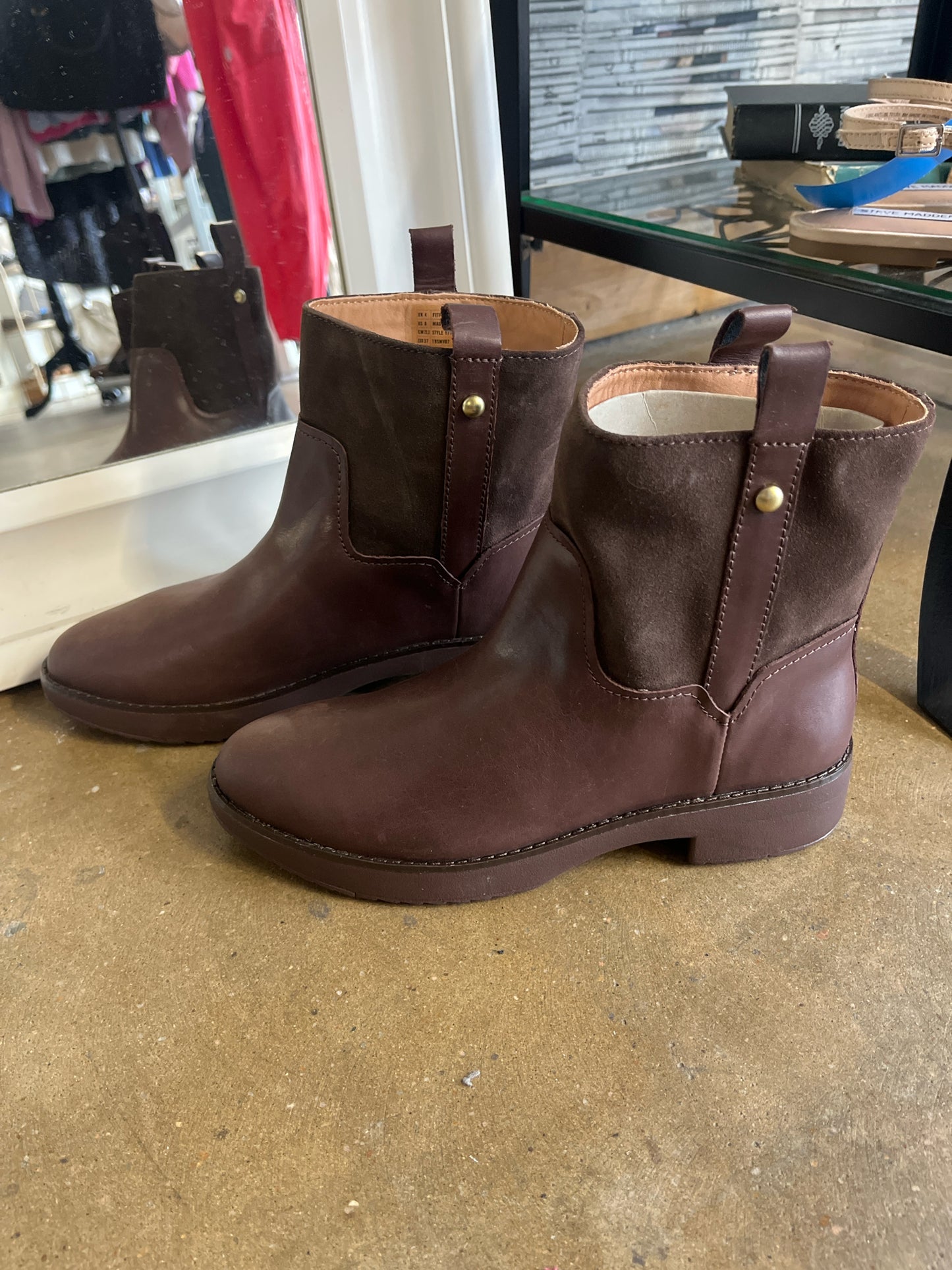 fitflop Shoe Size 6 Brown bootie Boots