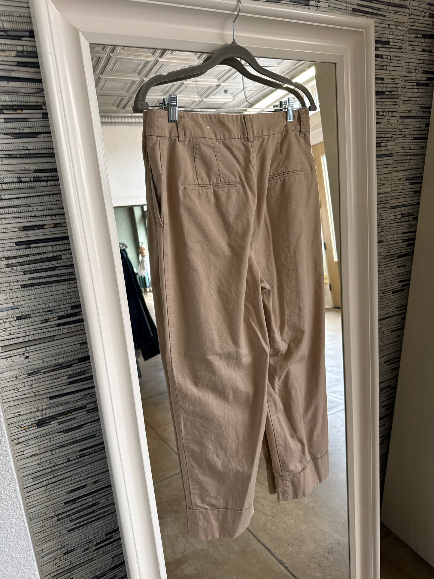 ANN TAYLOR Size 6 Brown Pants