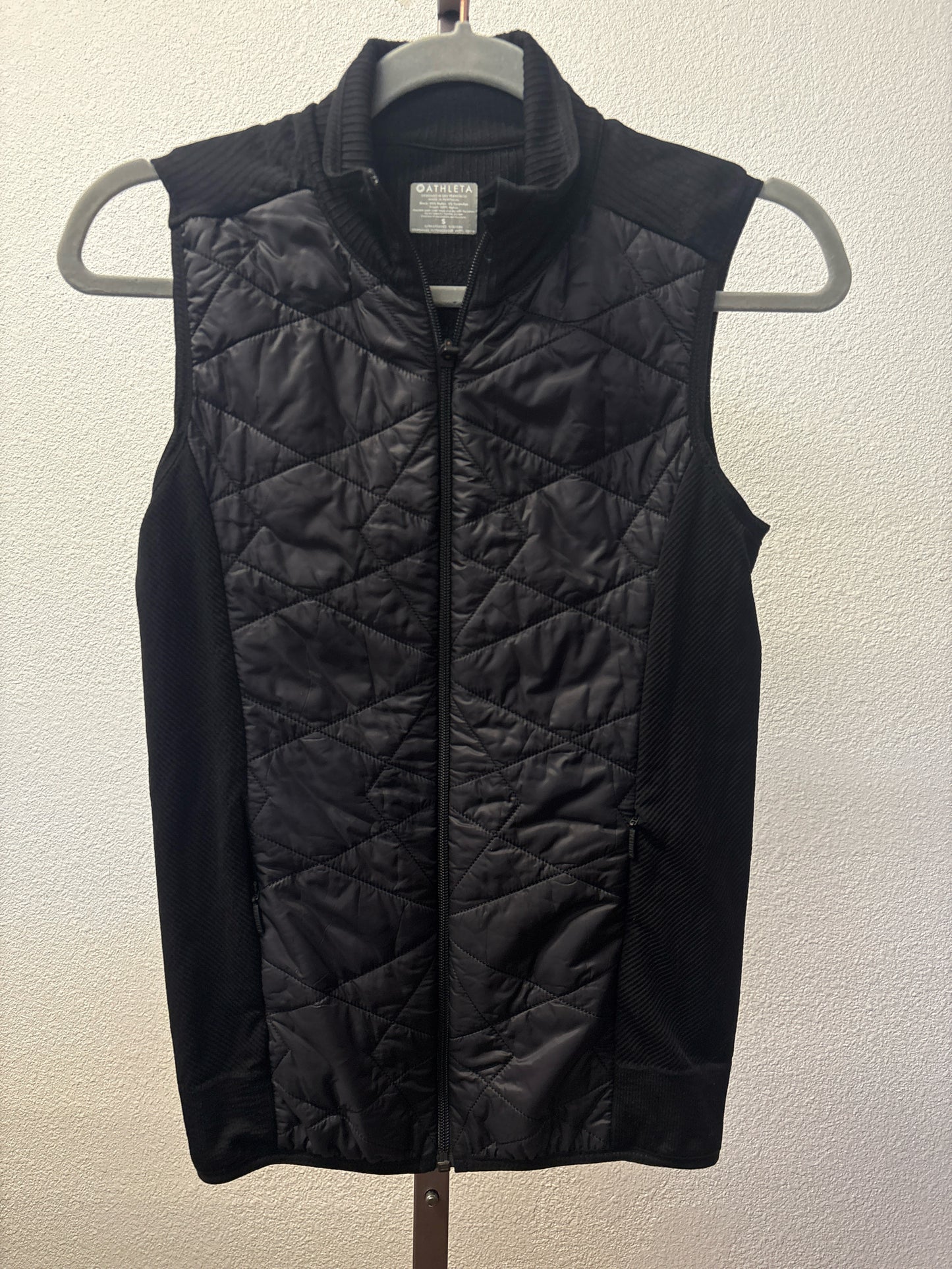 ATHLETA Size S Black Puffer Vest