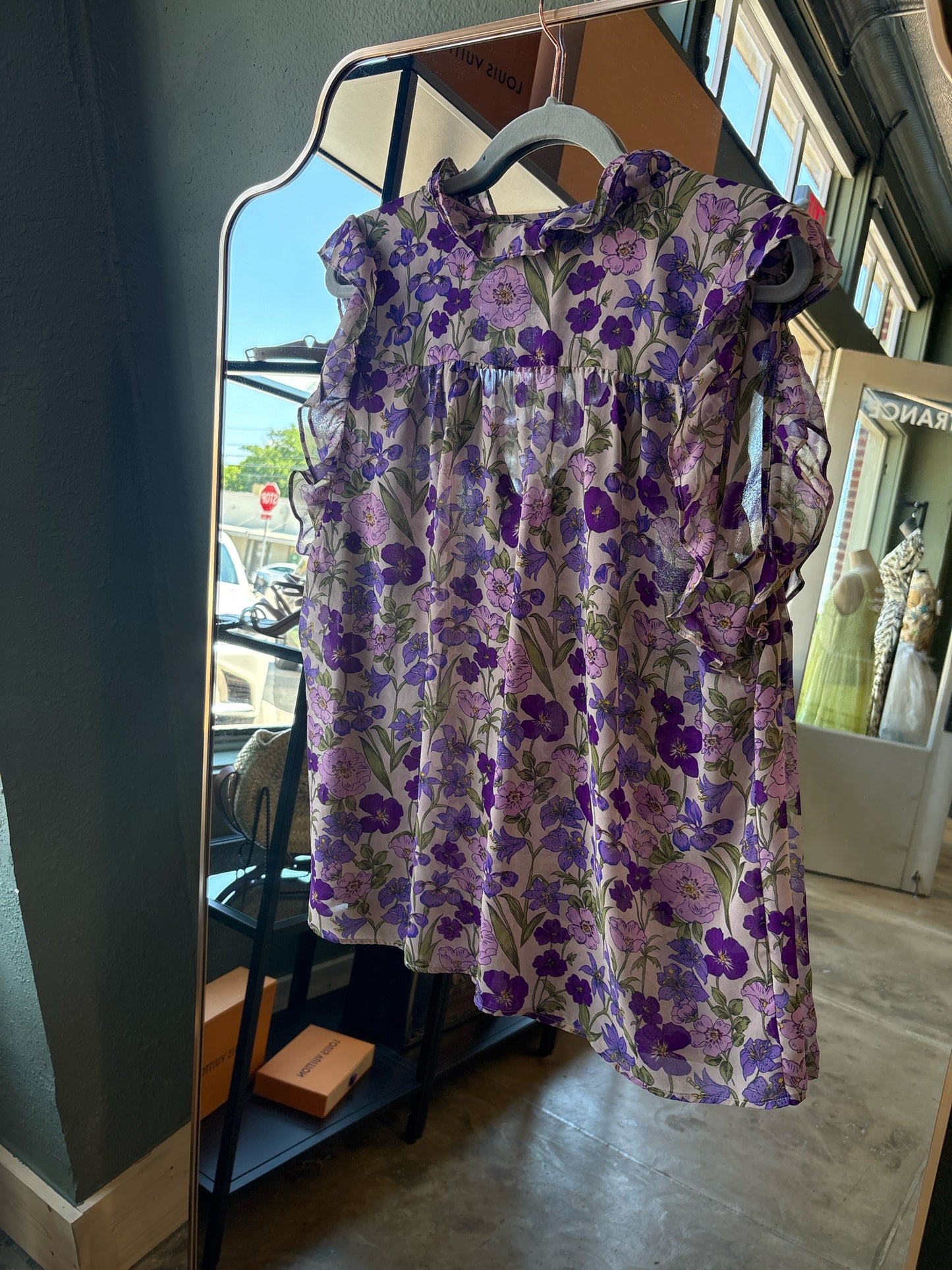 Cabi Size L Purple/Multi Floral Top
