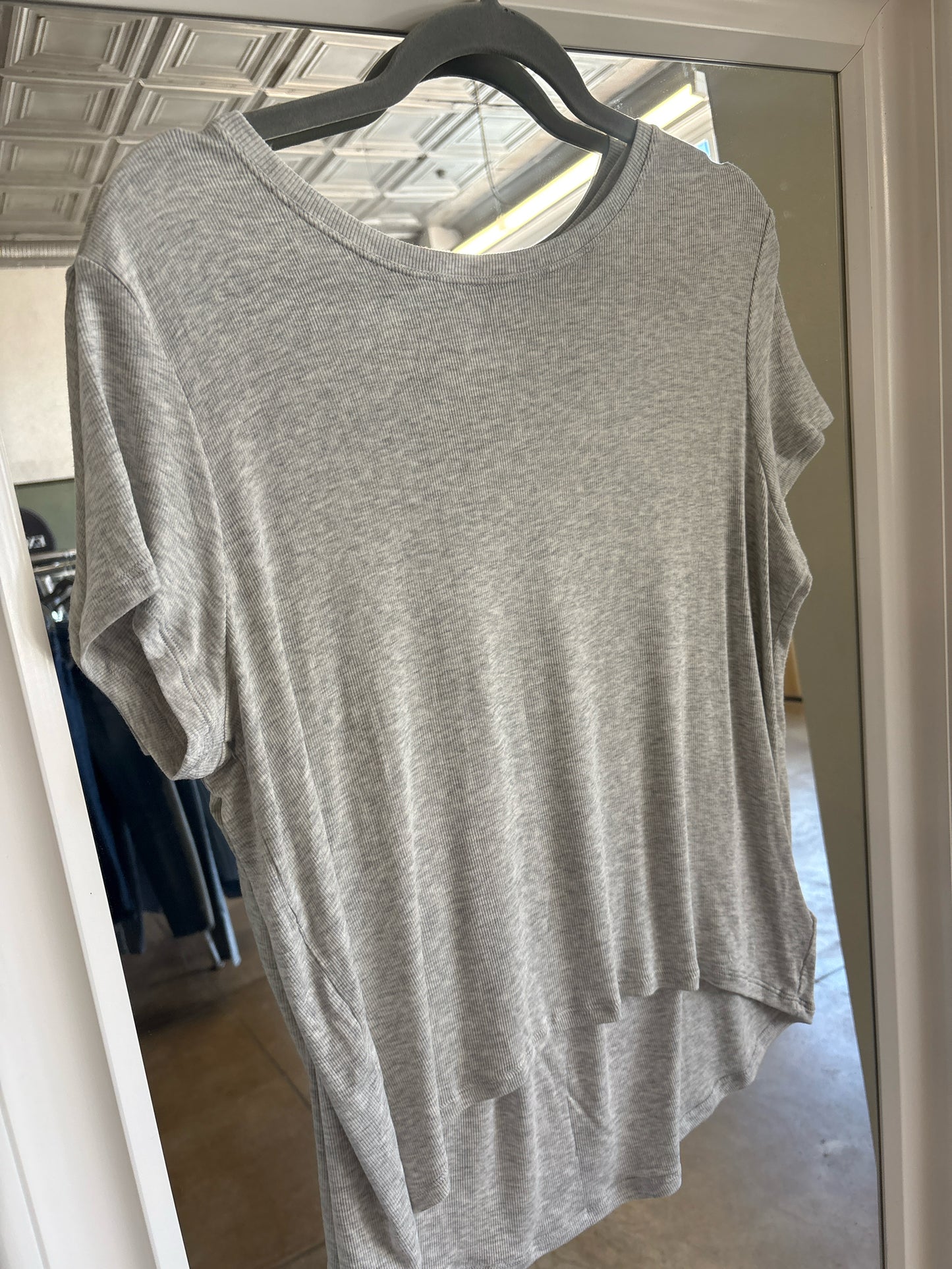 ATHLETA Size XS Gray Tops