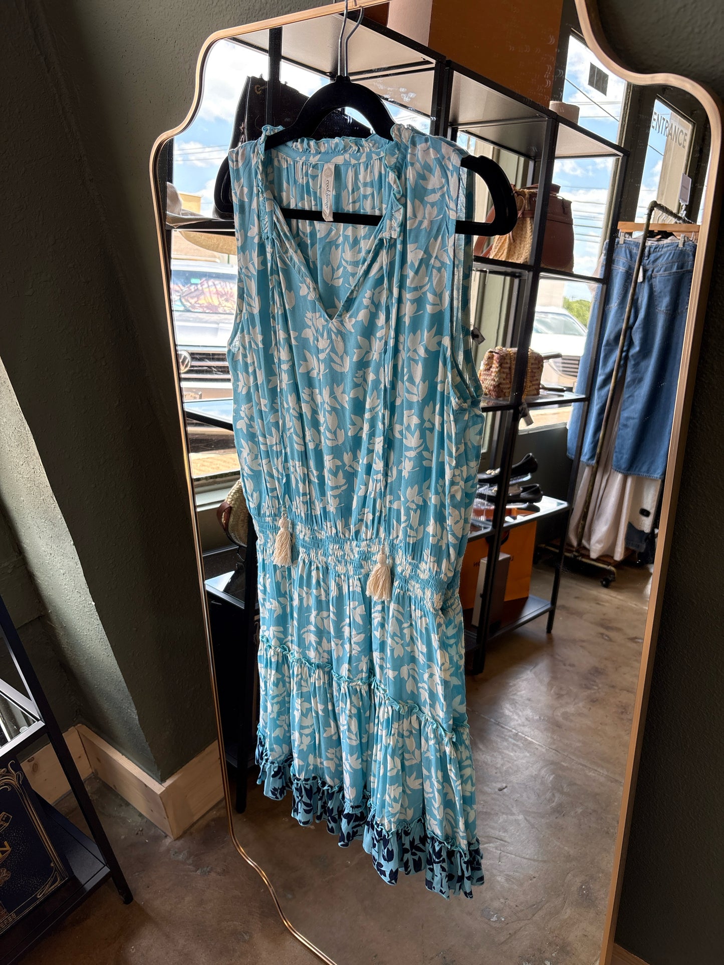 Coolchange Size L Dress