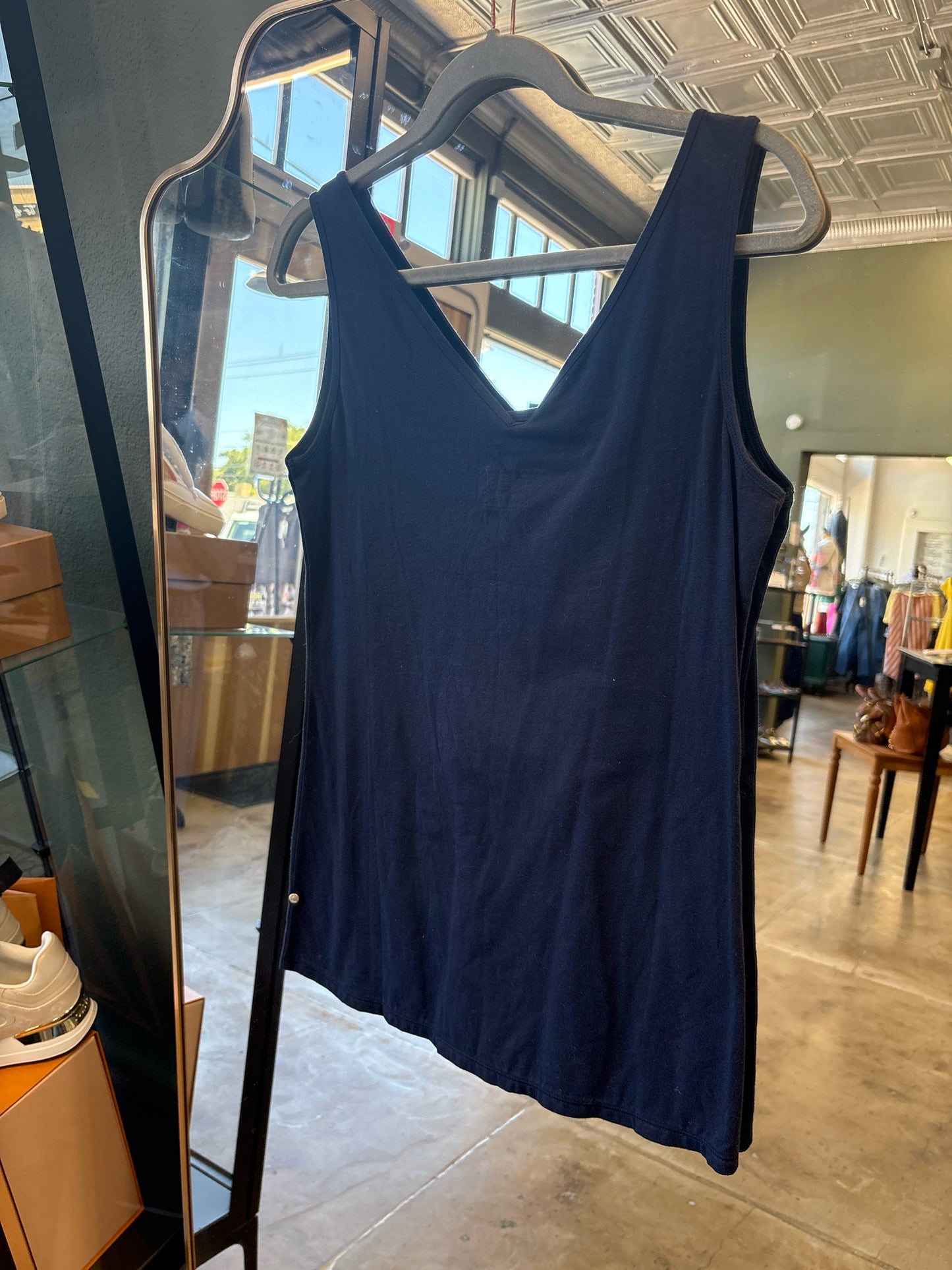 Neon Buddha Size S Navy Top