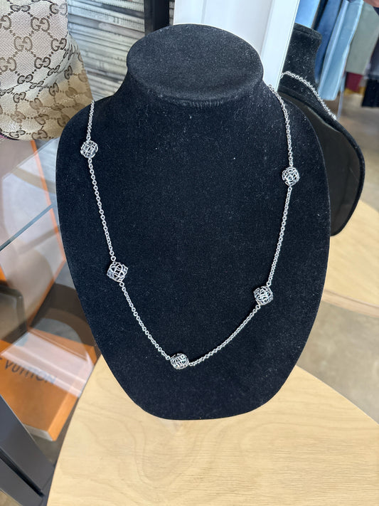 kendra Scott Silver Necklace