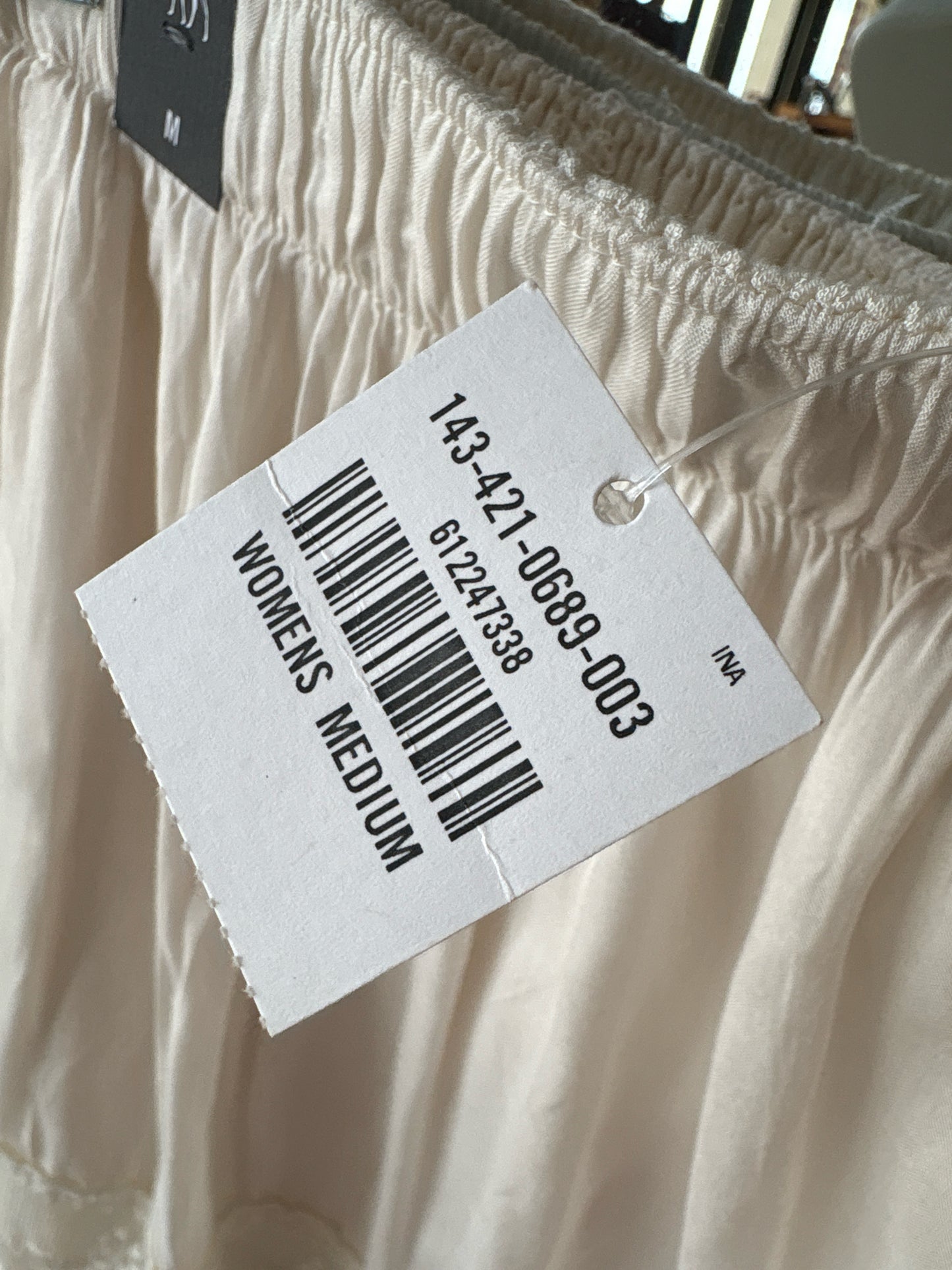 Abercrombie & Fitch Size M off white Skirt