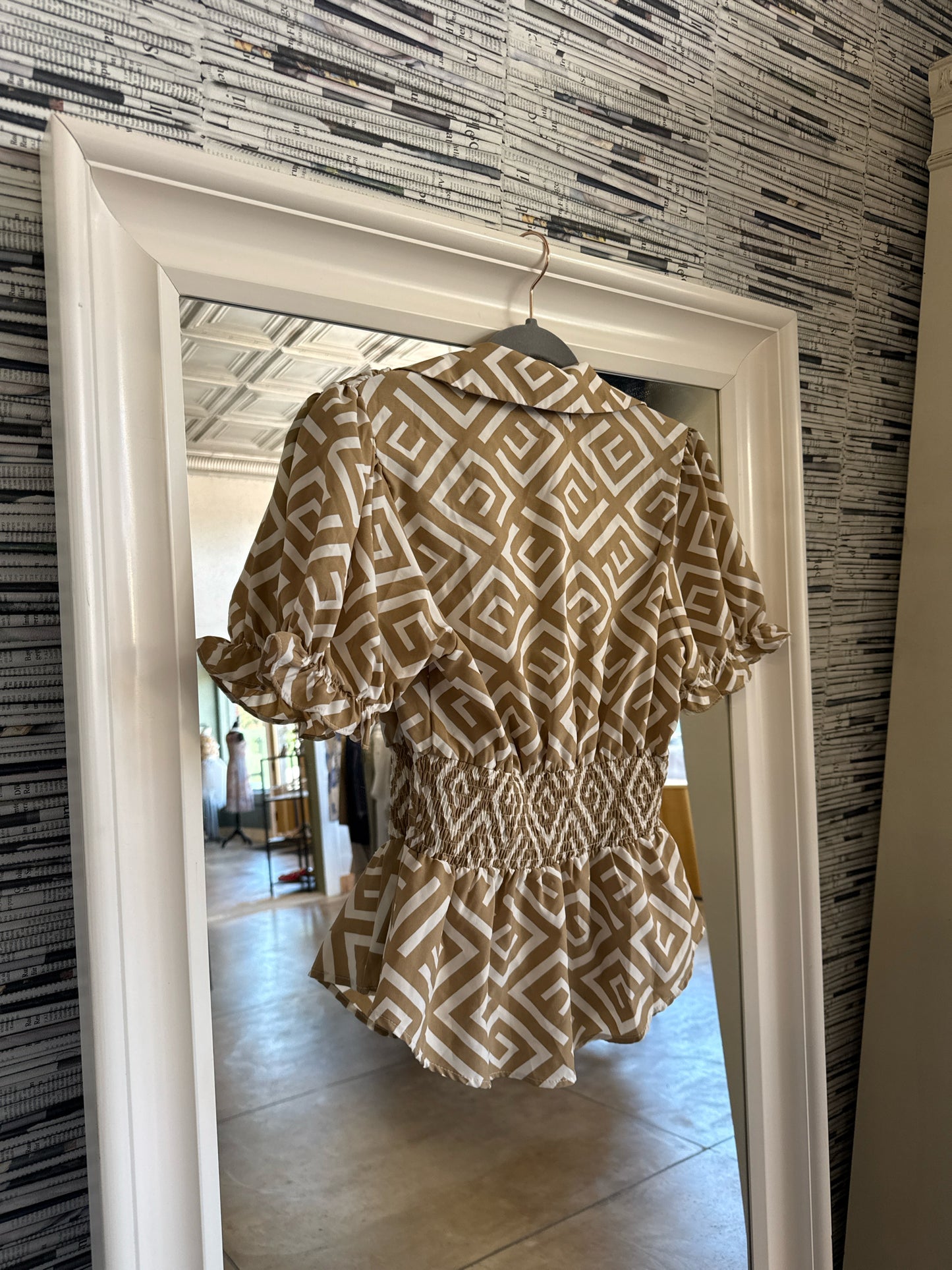 Sweet Rain Size S Brown Top