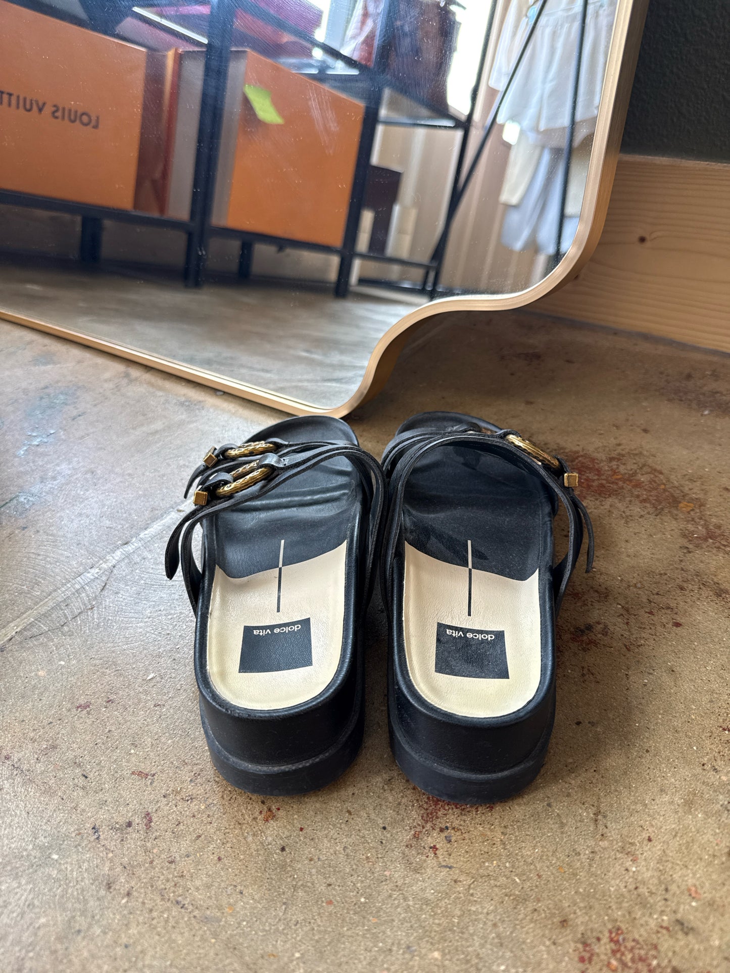 Dolce Vita Shoe Size 7 Black Sandals