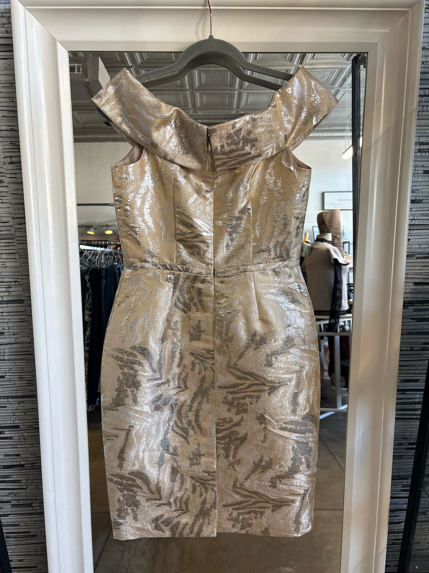 Calvin  Klein Size 4 Gold/Multi Dress