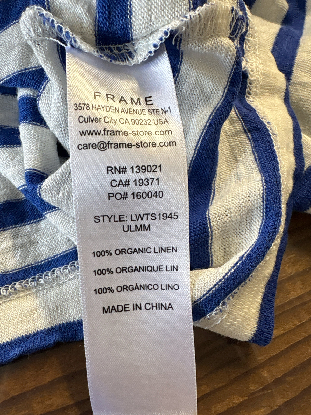 FRAME Size XS blue and white Top