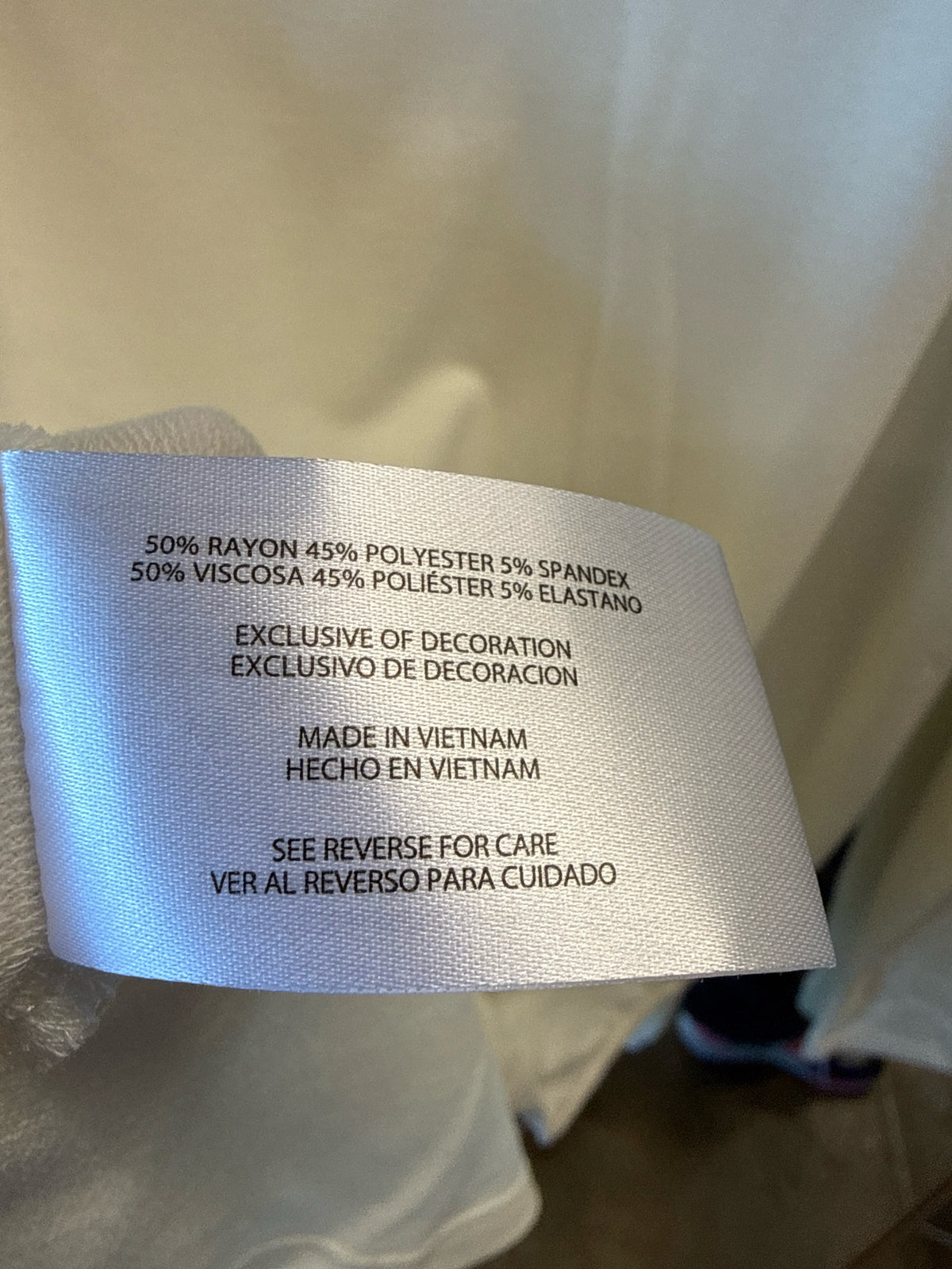 Banana Republic Size L Cream Top