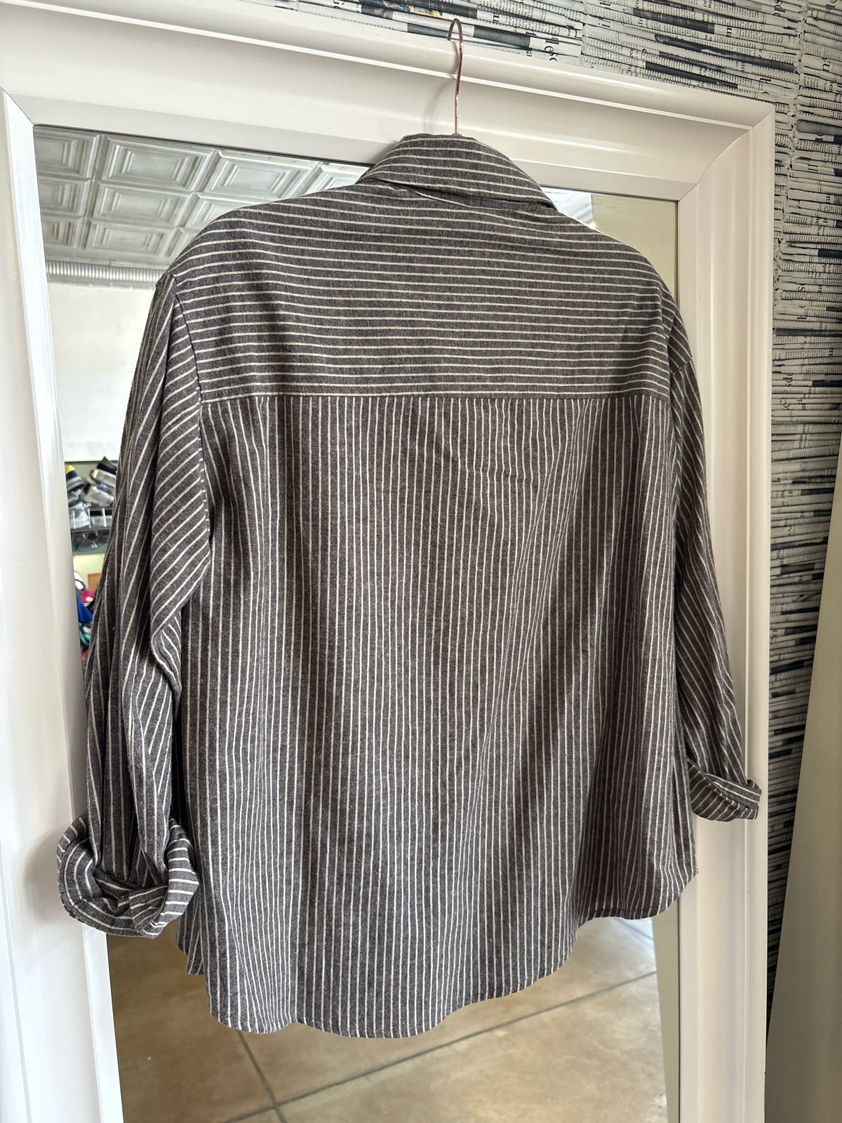 By Together Size S Gray Top