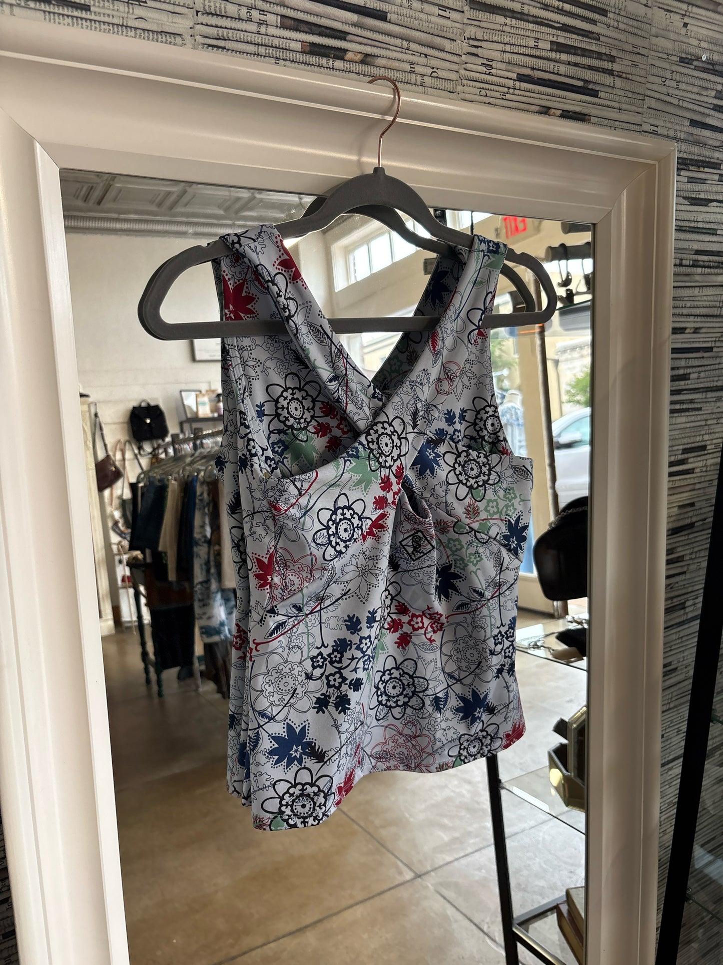 Stonebridge Size S Gray/Multi Floral Tanks