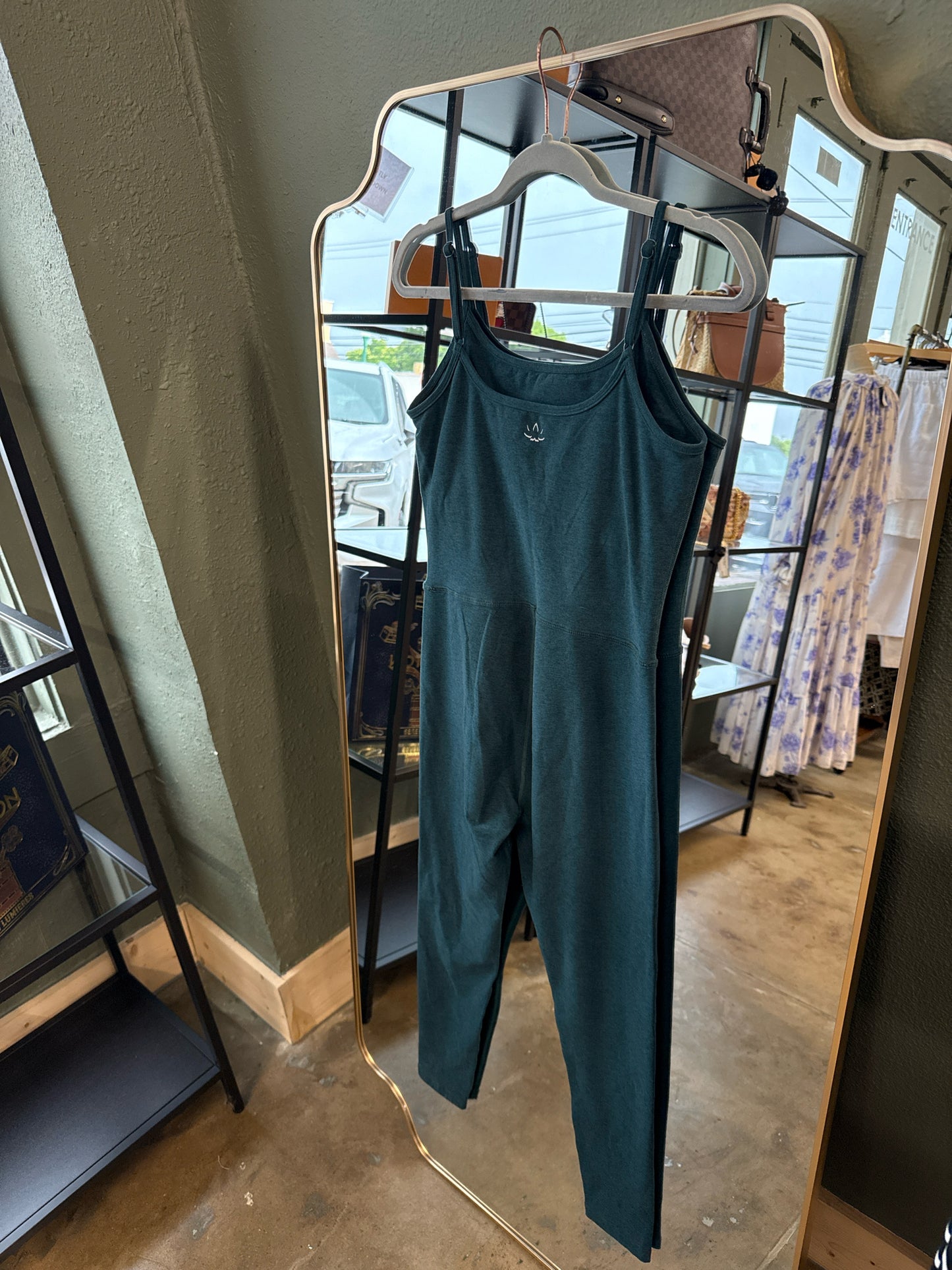 Beyond Yoga Size L Green Romper
