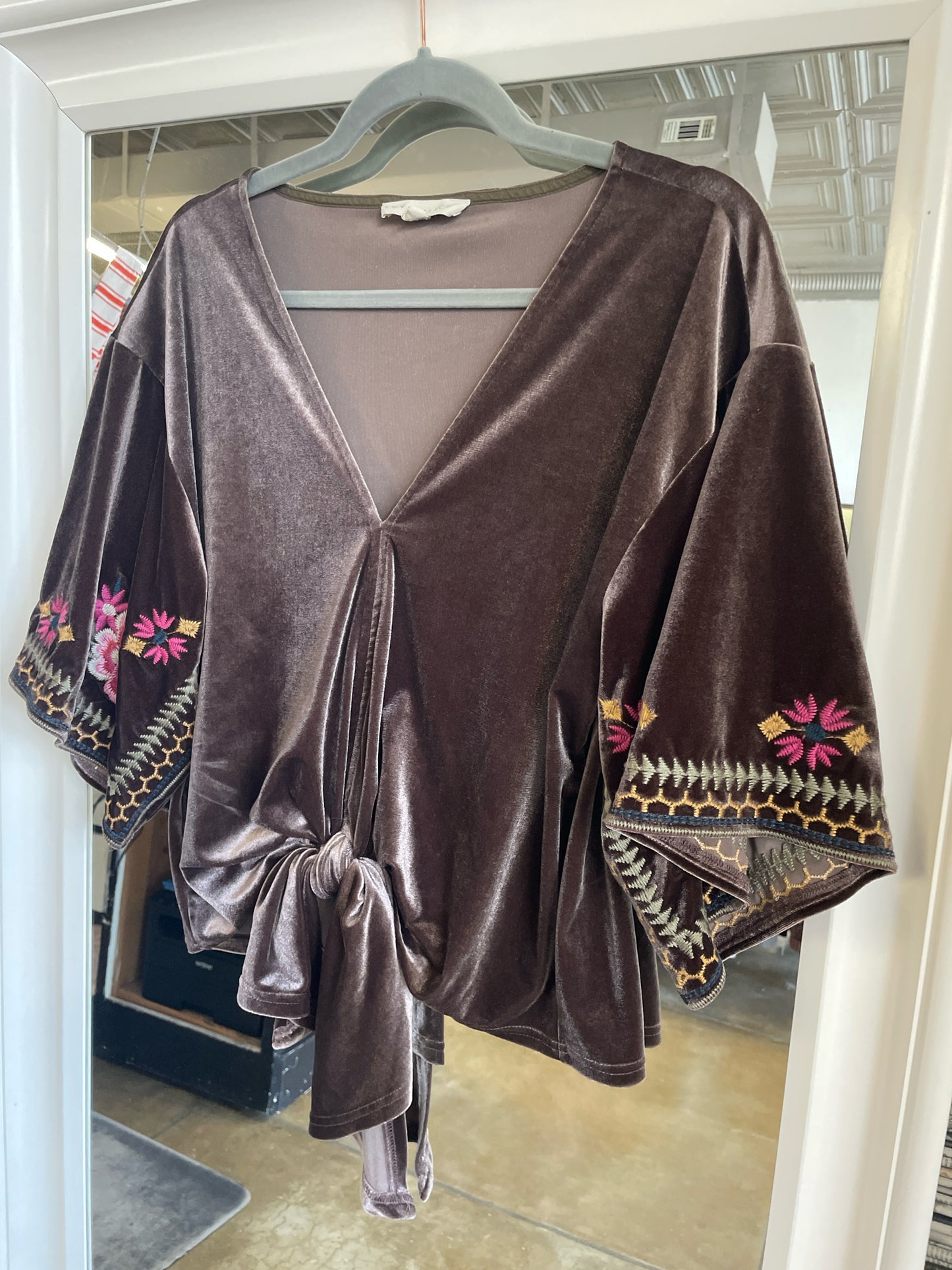 lovestitch Size S Brown Top