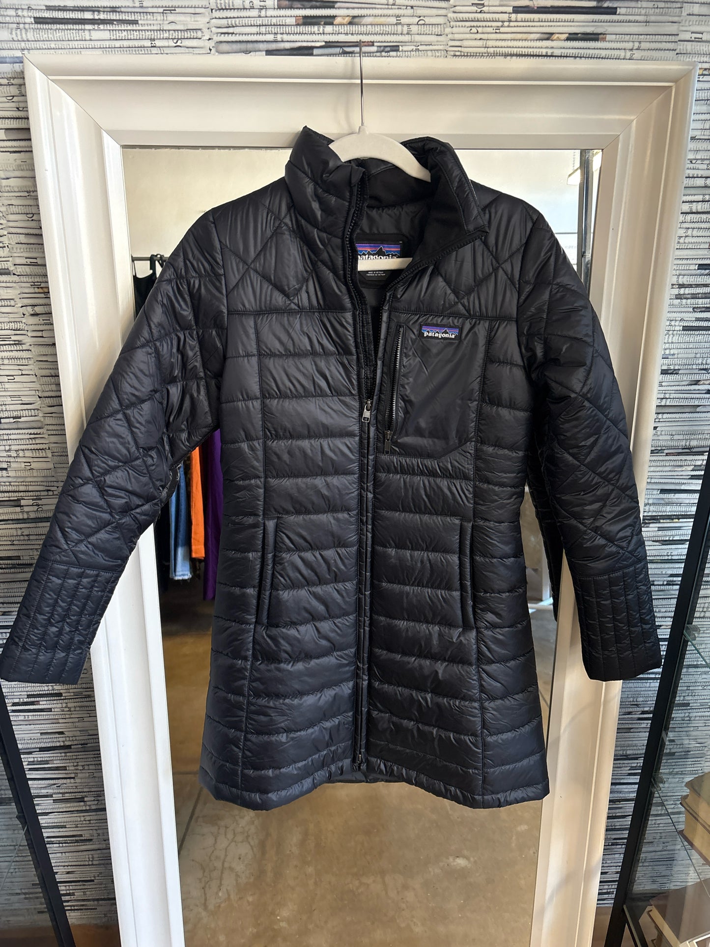 patagonia Size XS Black Quilted Coat