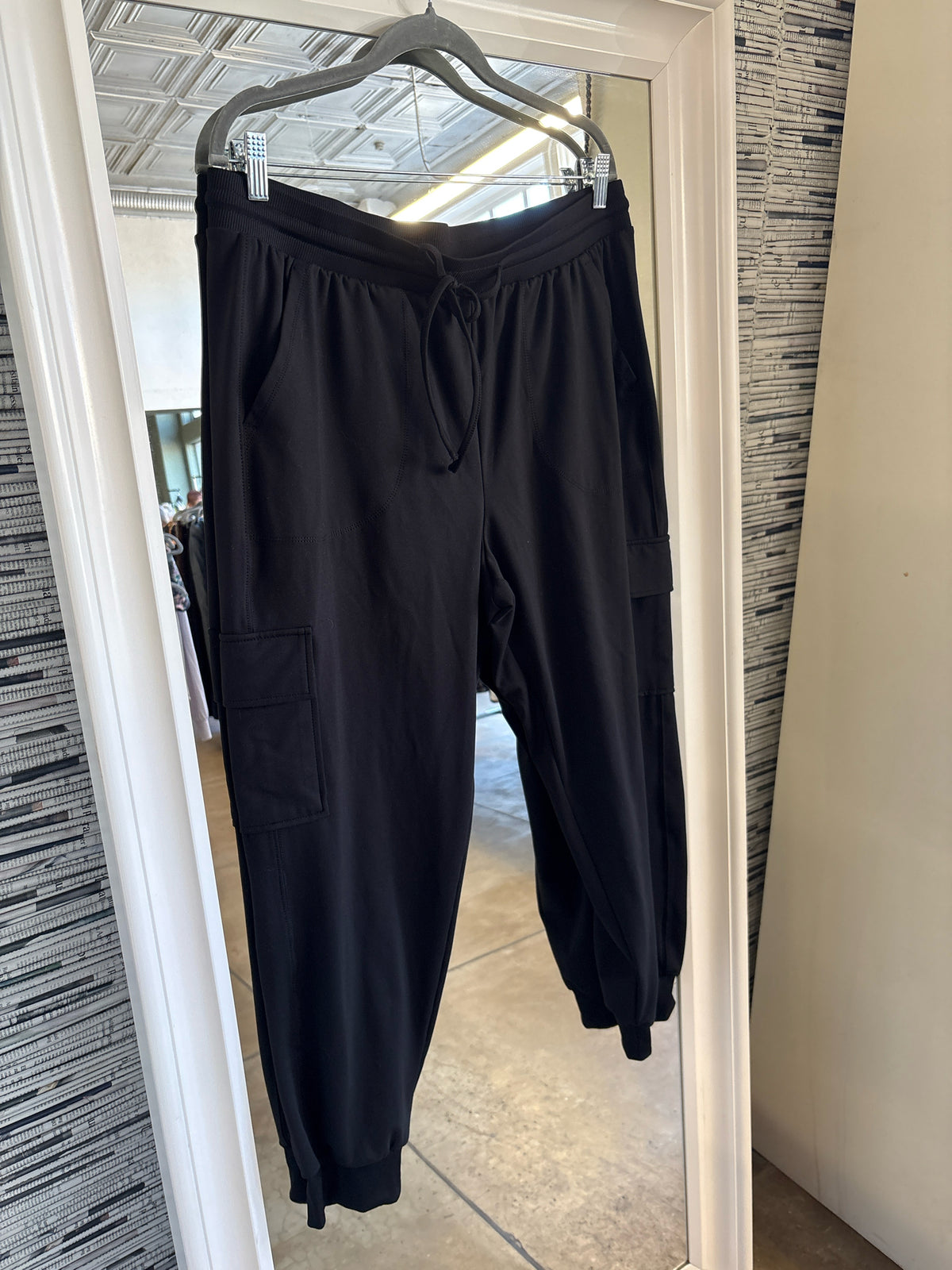 Rachel Zoe Size XL Black Sweatpant