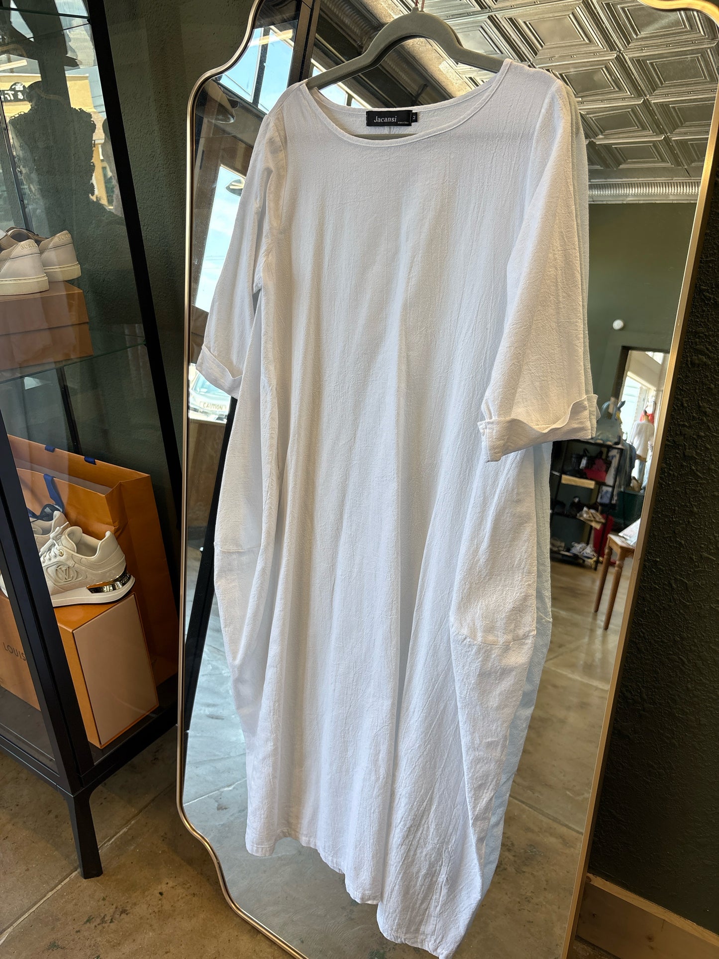 JACANSI Size M White Dress