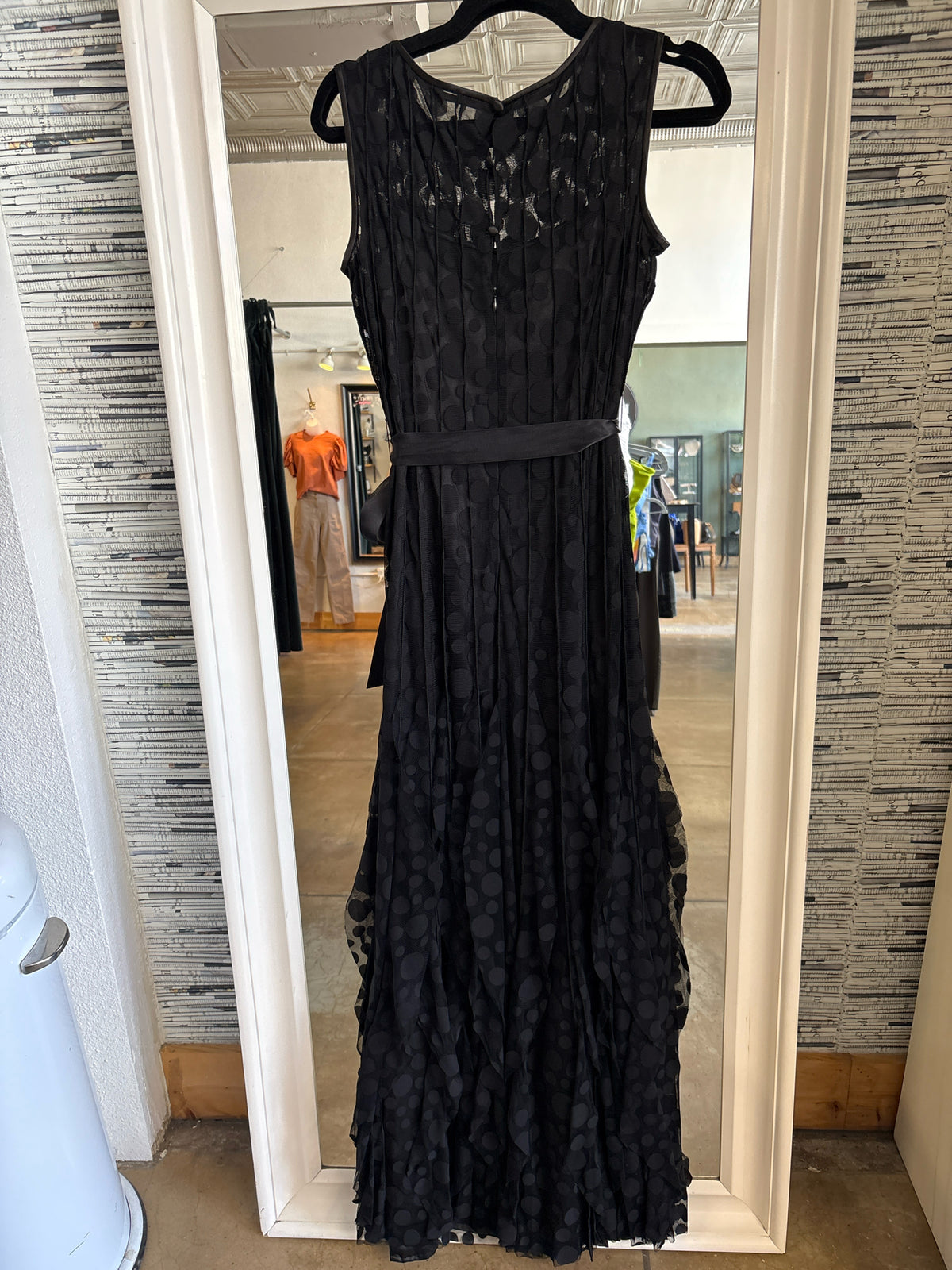 teri jon Size 8 Black Formal