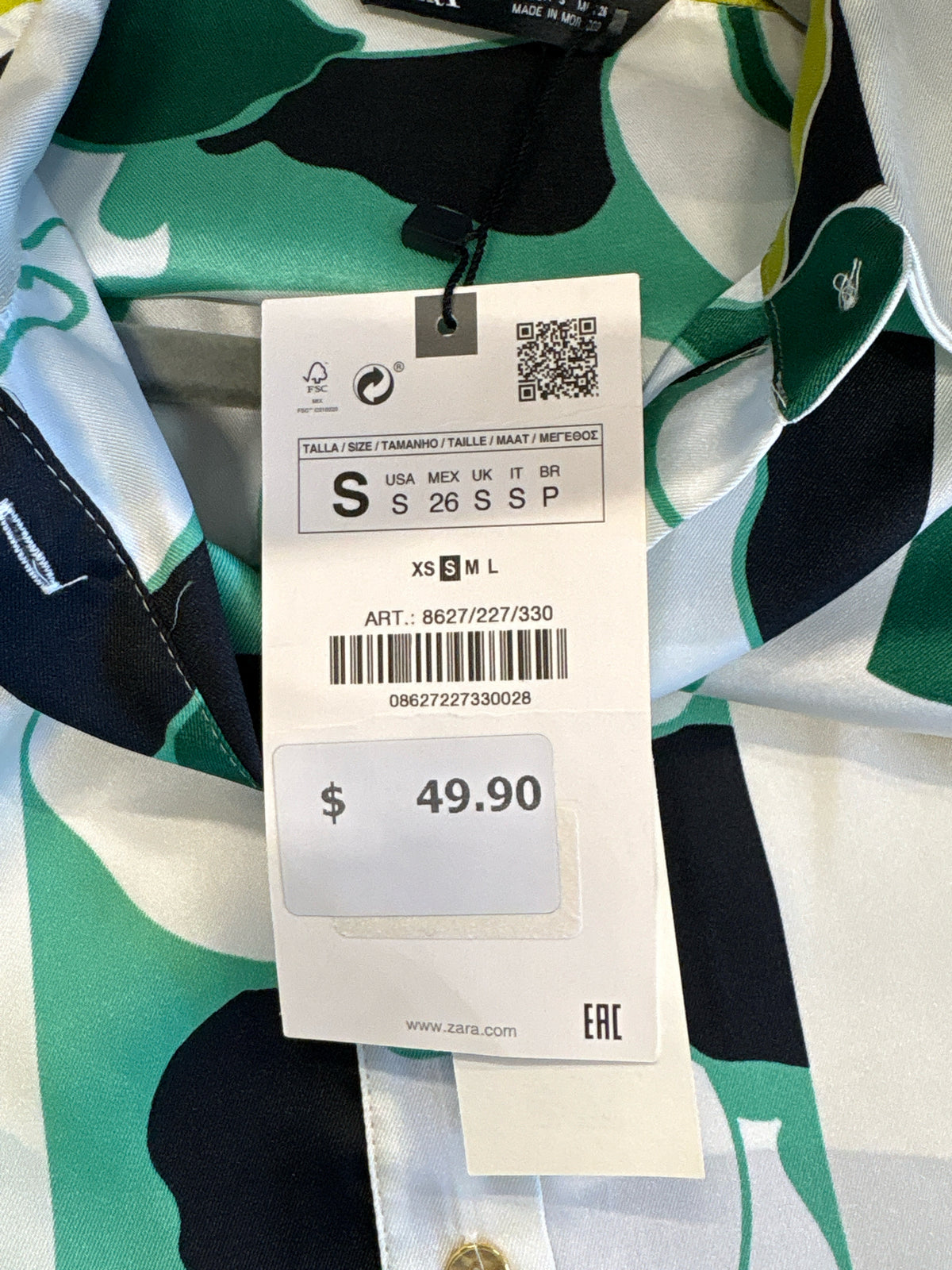 ZARA Size S Green/Black/White Top