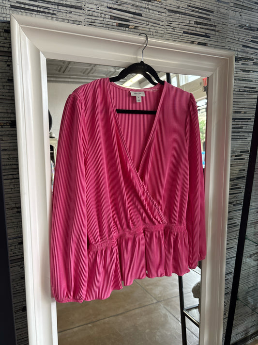 On 34th Size M Pink Ribbed Top