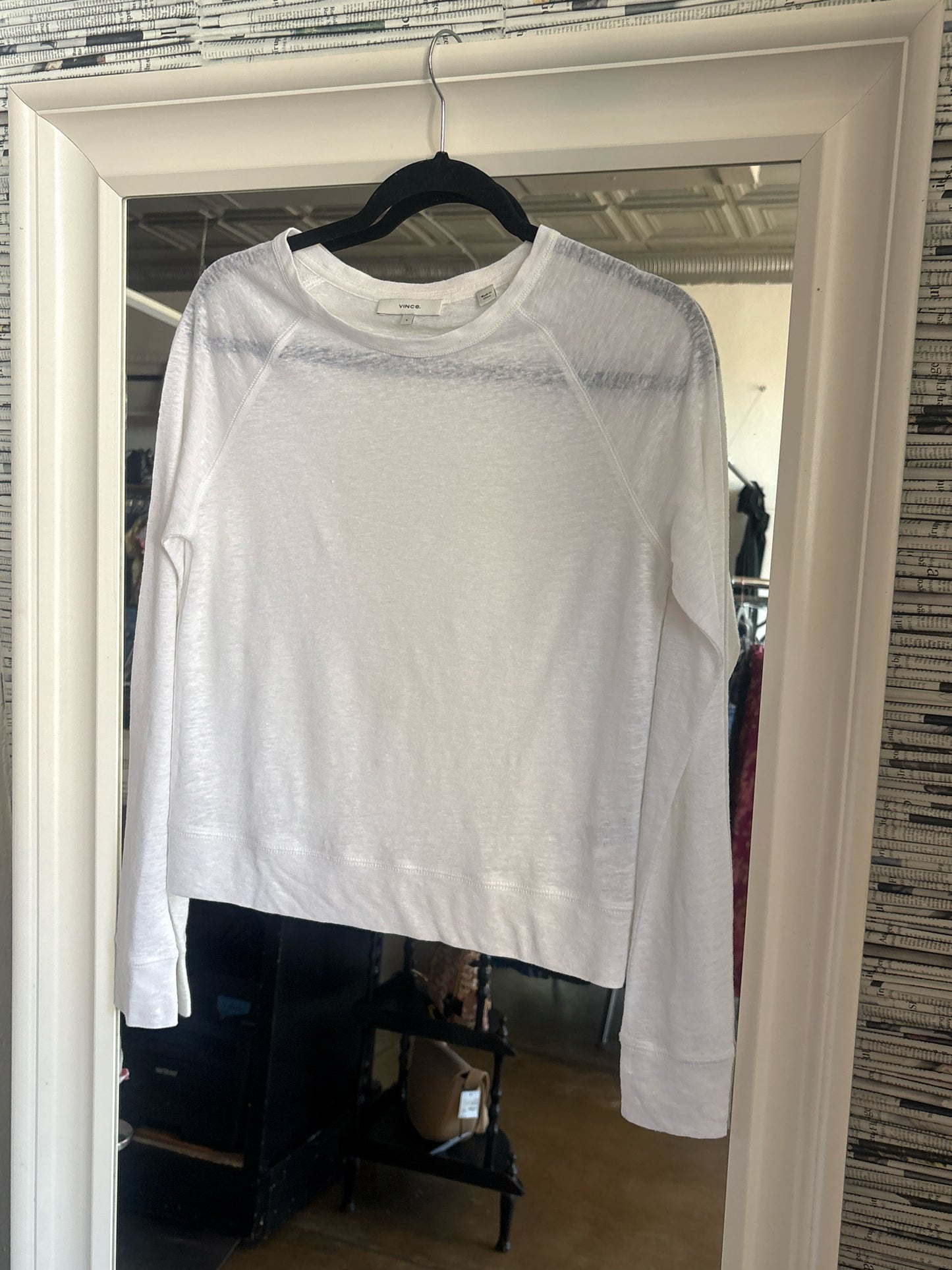 Vince. Size S White sheer Top