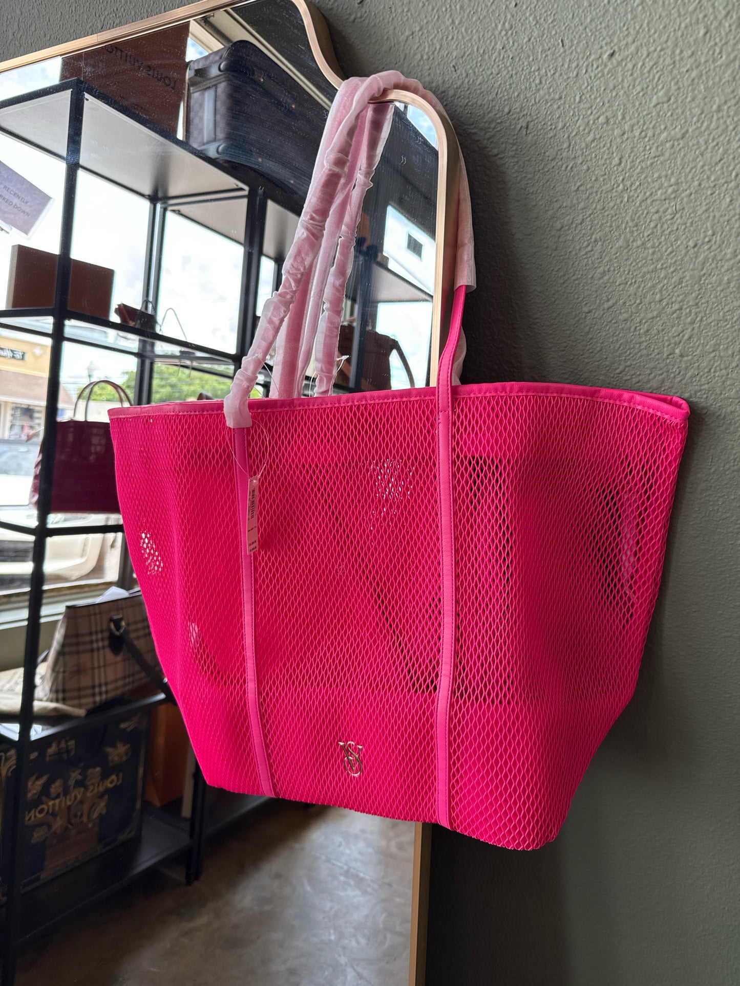 Victorias Secret Pink Mesh Bag Set