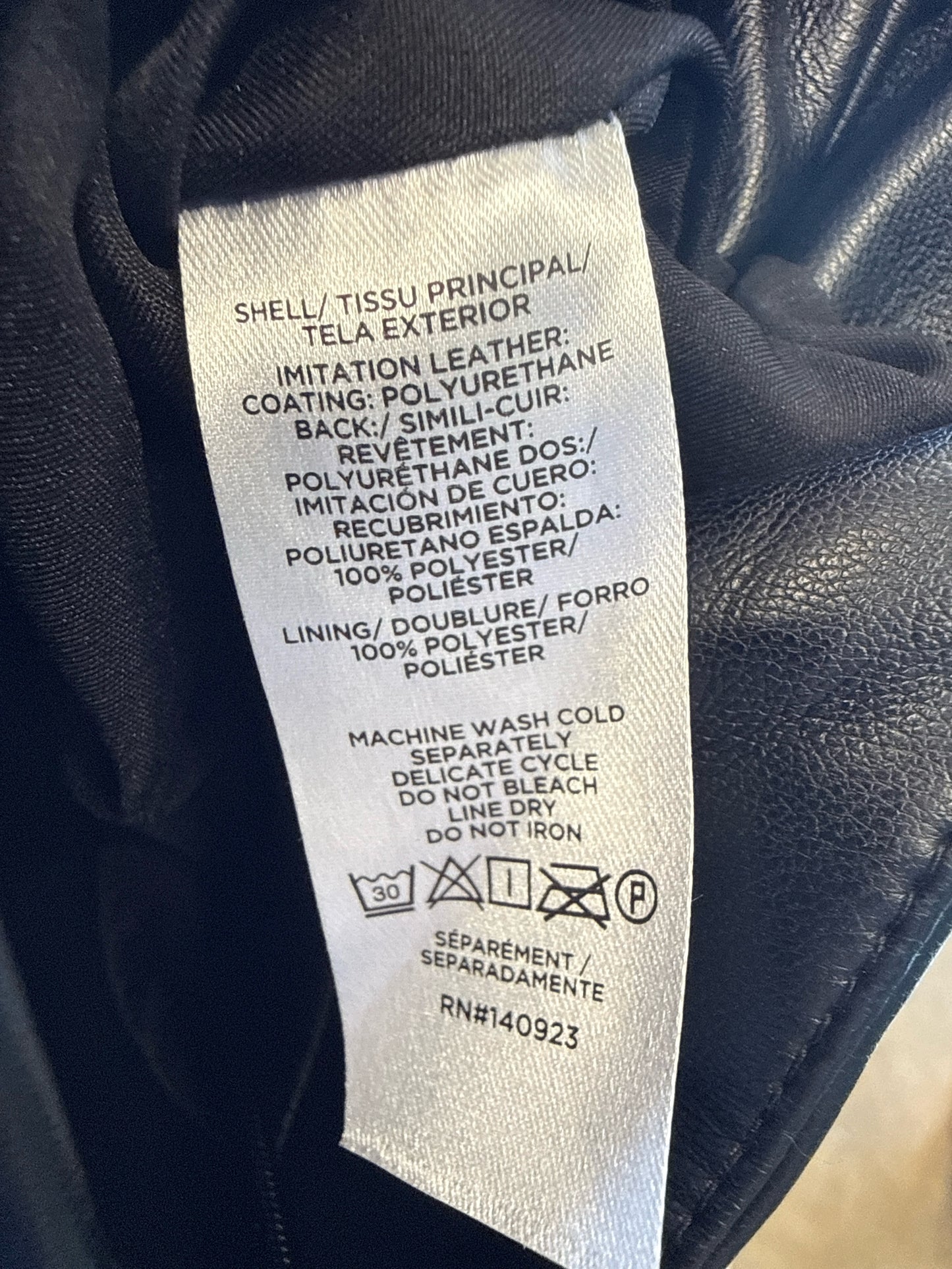LOFT Size 2P Black Skirt