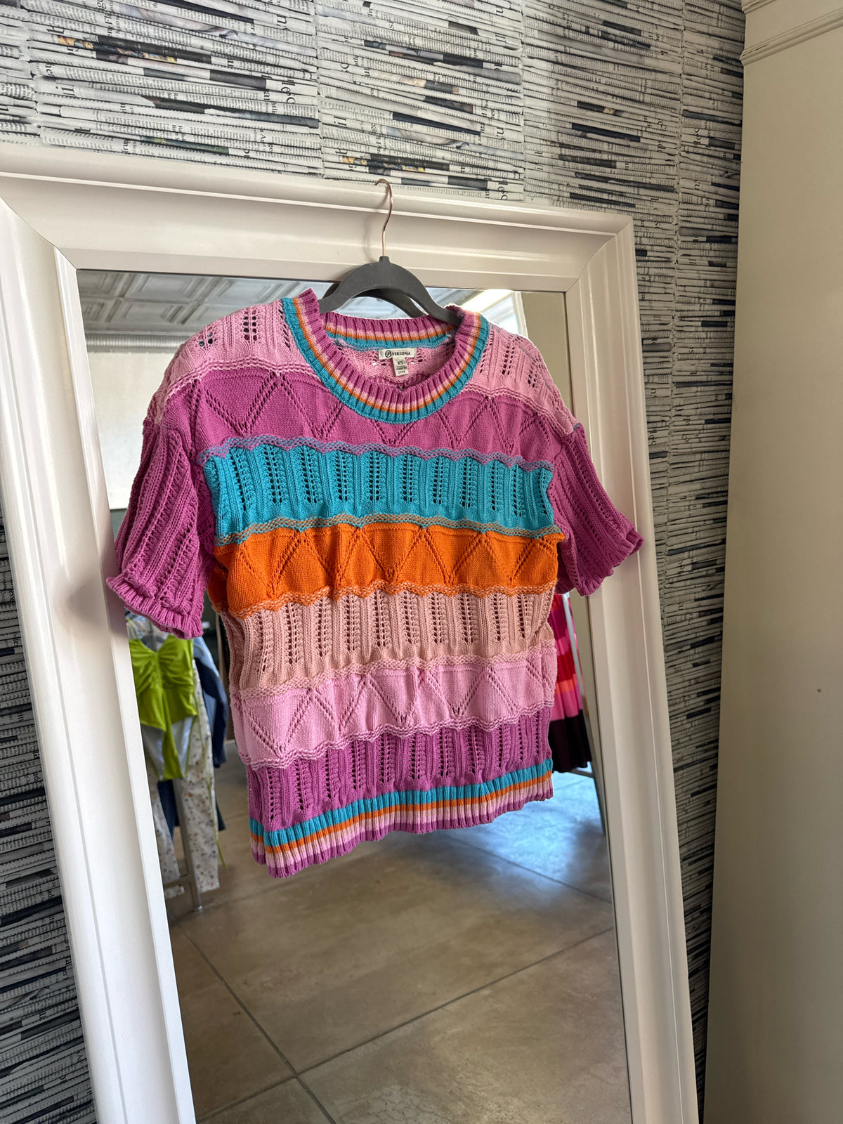 Versona Size XS Blue/Pink/Multi Sweater