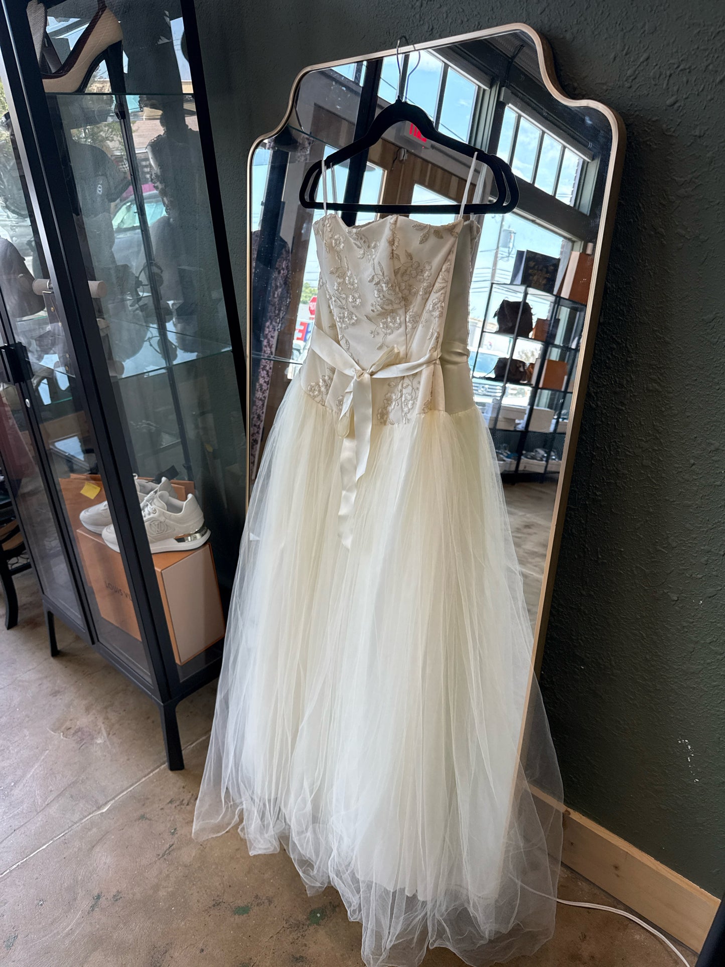 Jessica McClintock Size 3/4 Cream Formal