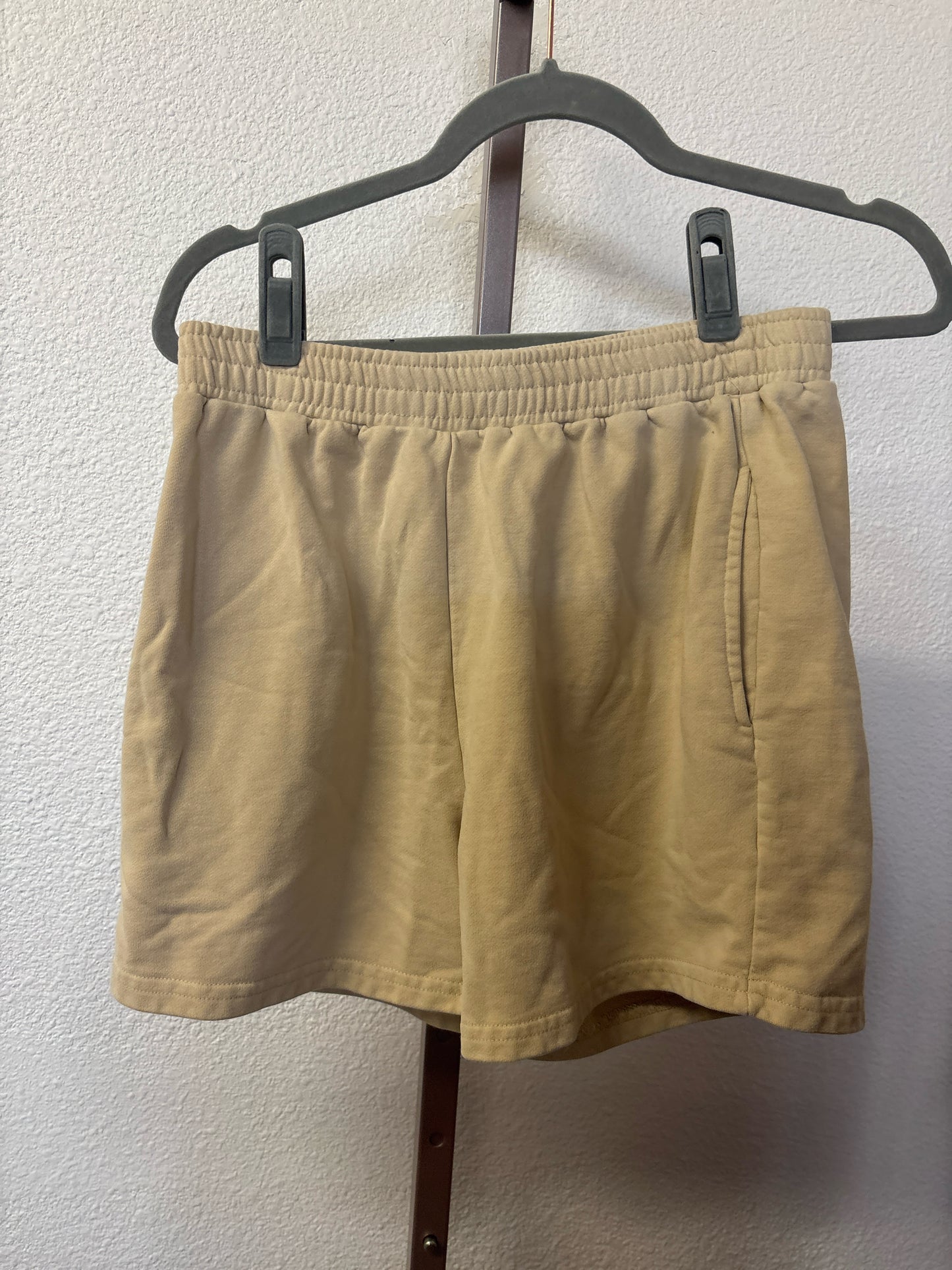Beige Botany Size M Tan Shorts