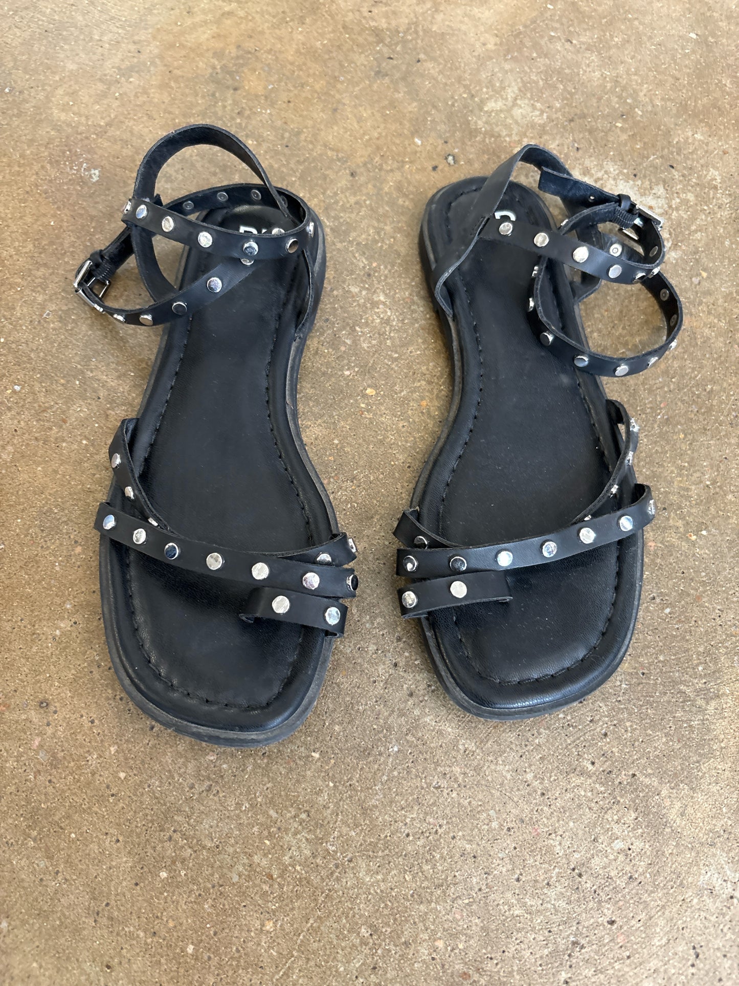 BP Shoe Size 8M Black Sandals