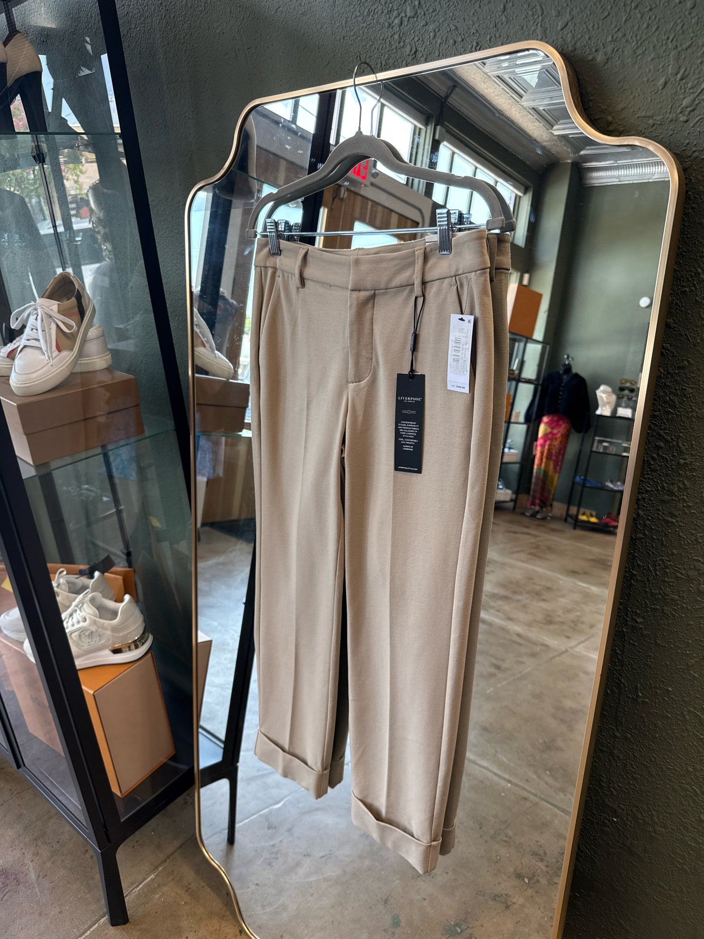 Liverpool Size 4/27 Tan Pants