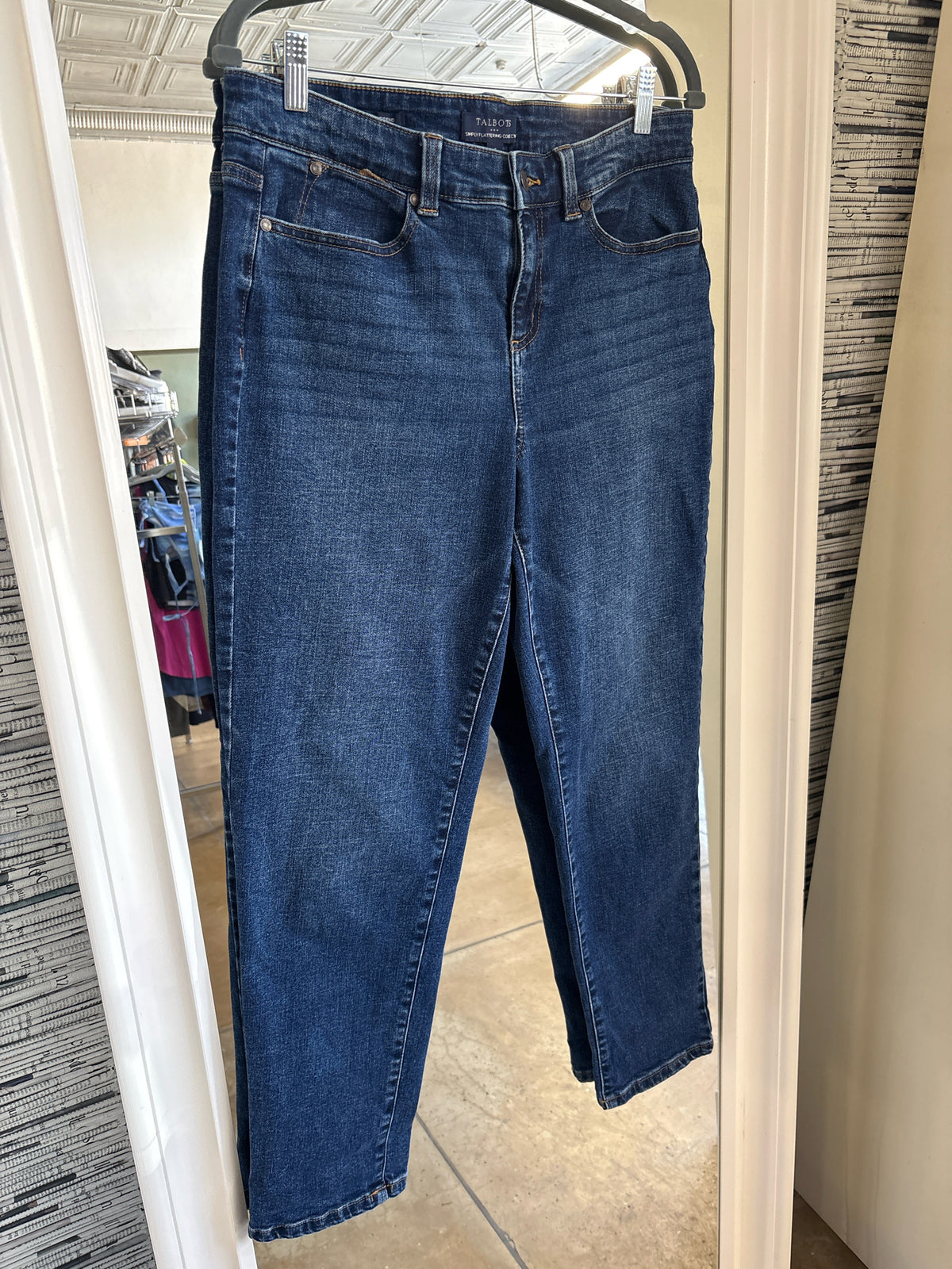 TALBOTS Size 8 Jeans