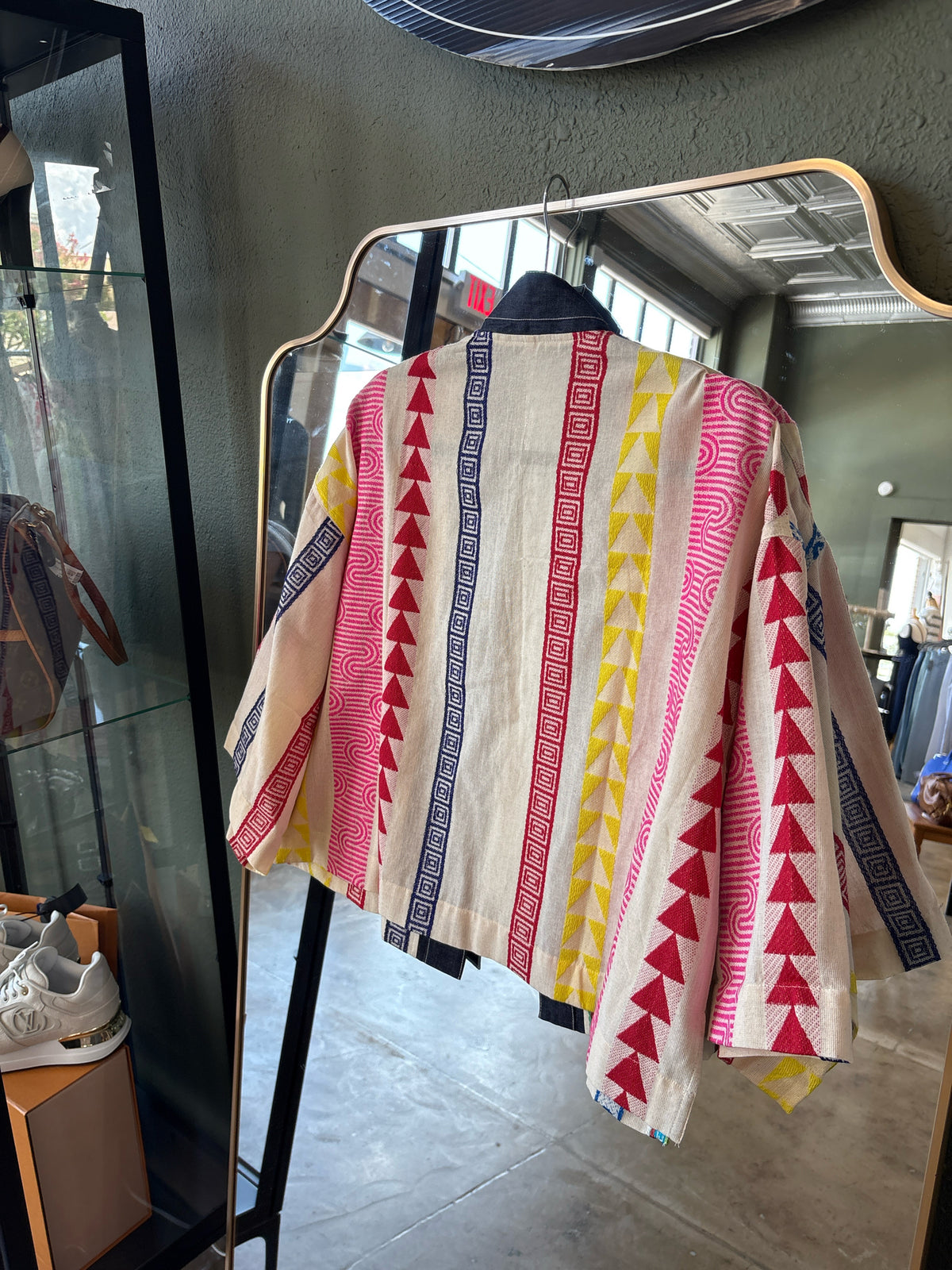Size OS Multi-Color Top