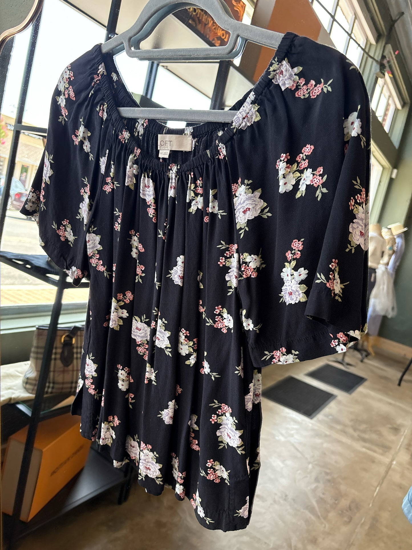 LOFT Size XXS black + multi Top
