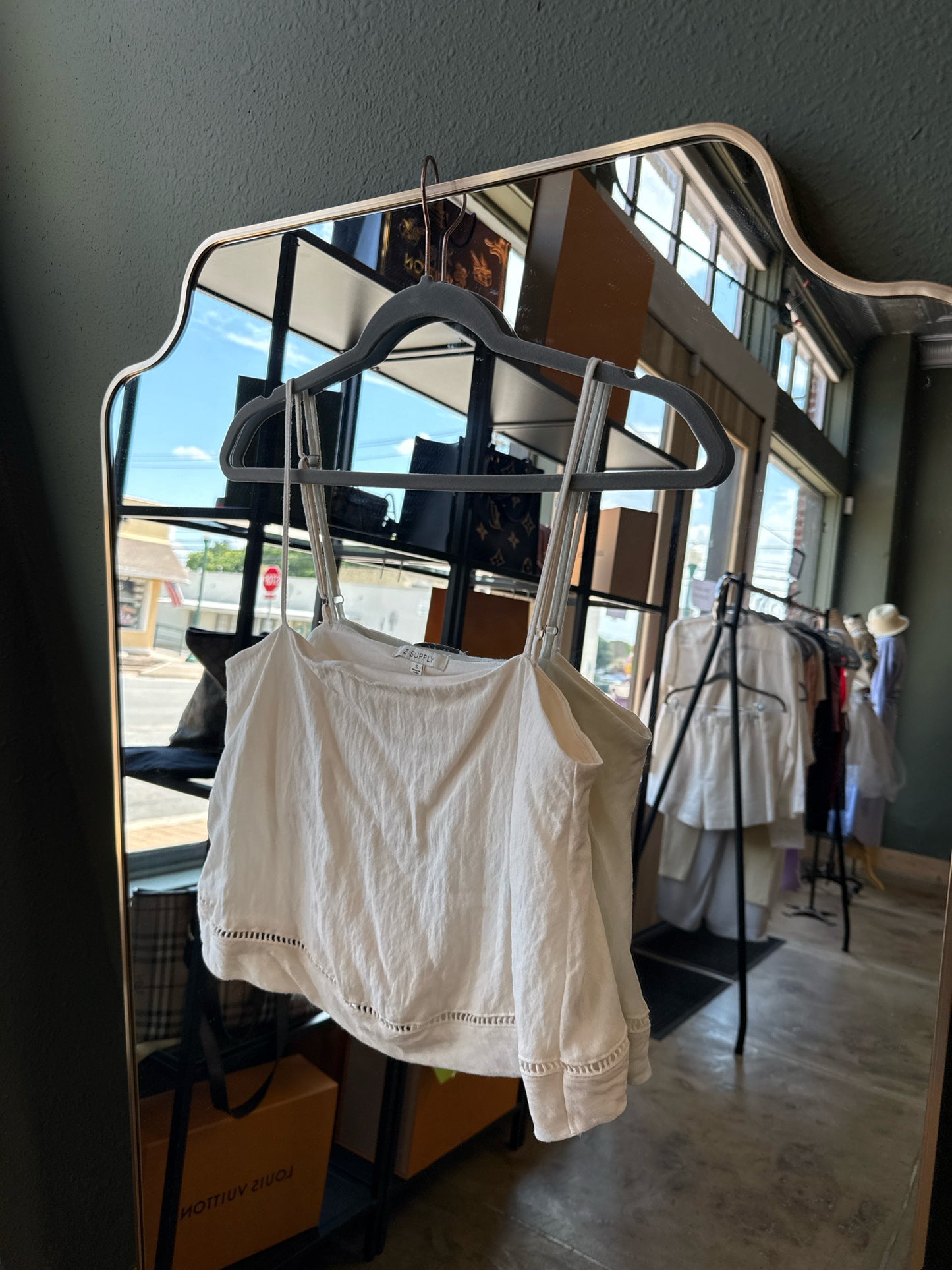 z supply Size S White Top