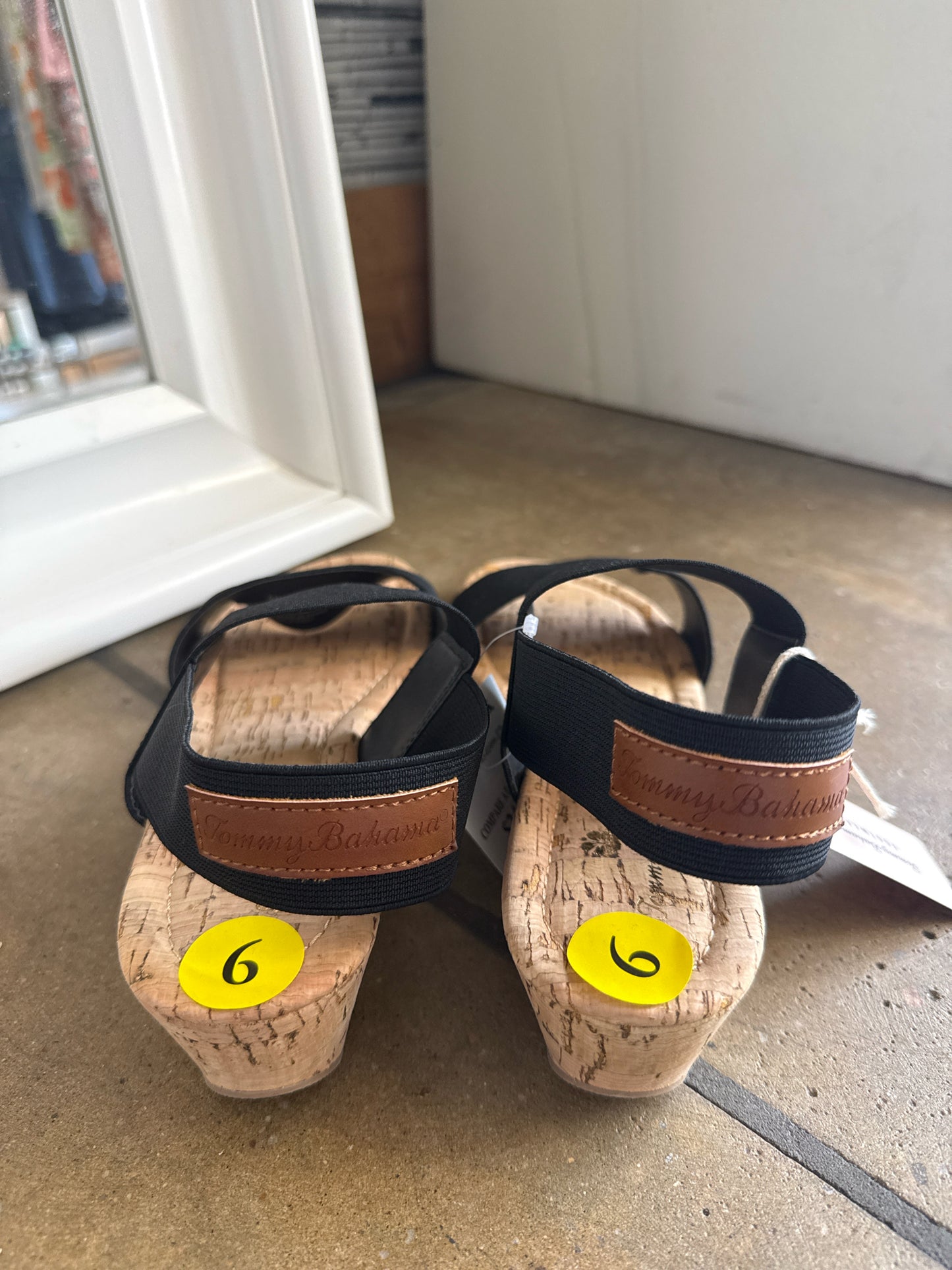 Tommy Bahama Shoe Size 9 Black Sandals